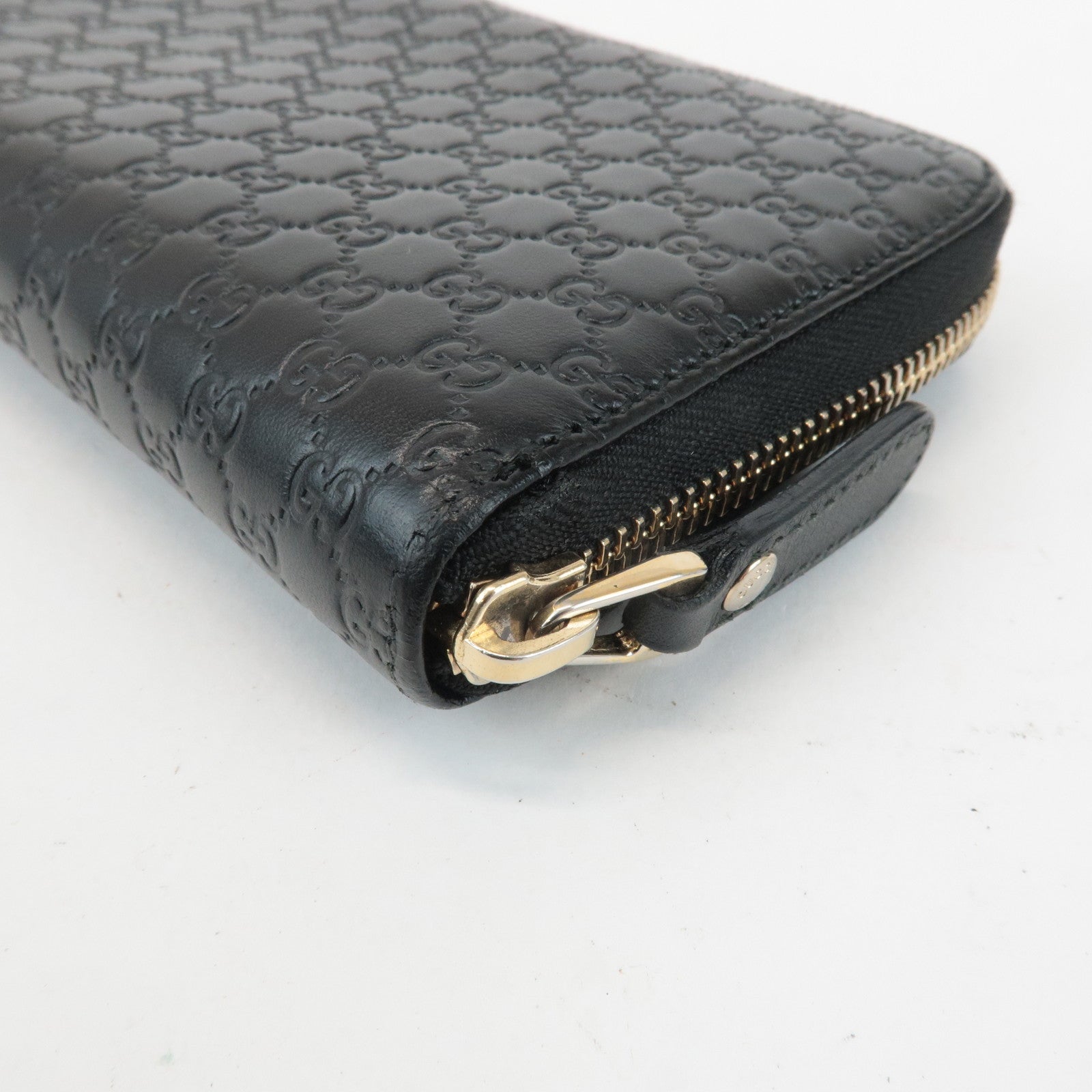 GUCCI Micro Guccissima Leather Zip Around Long Wallet Black 449391 Used