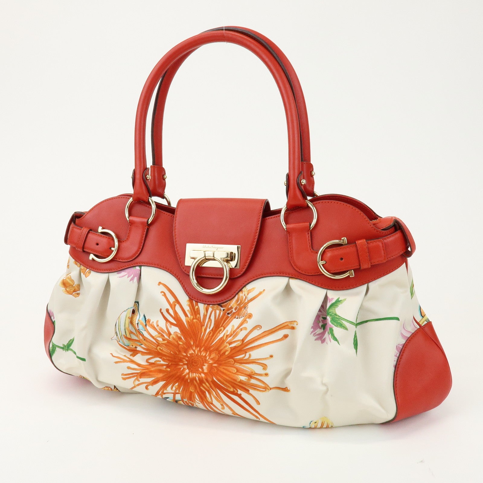 Ferragamo Gancini Logo Satin Leather Shoulder Bag Hand Bag Ivory