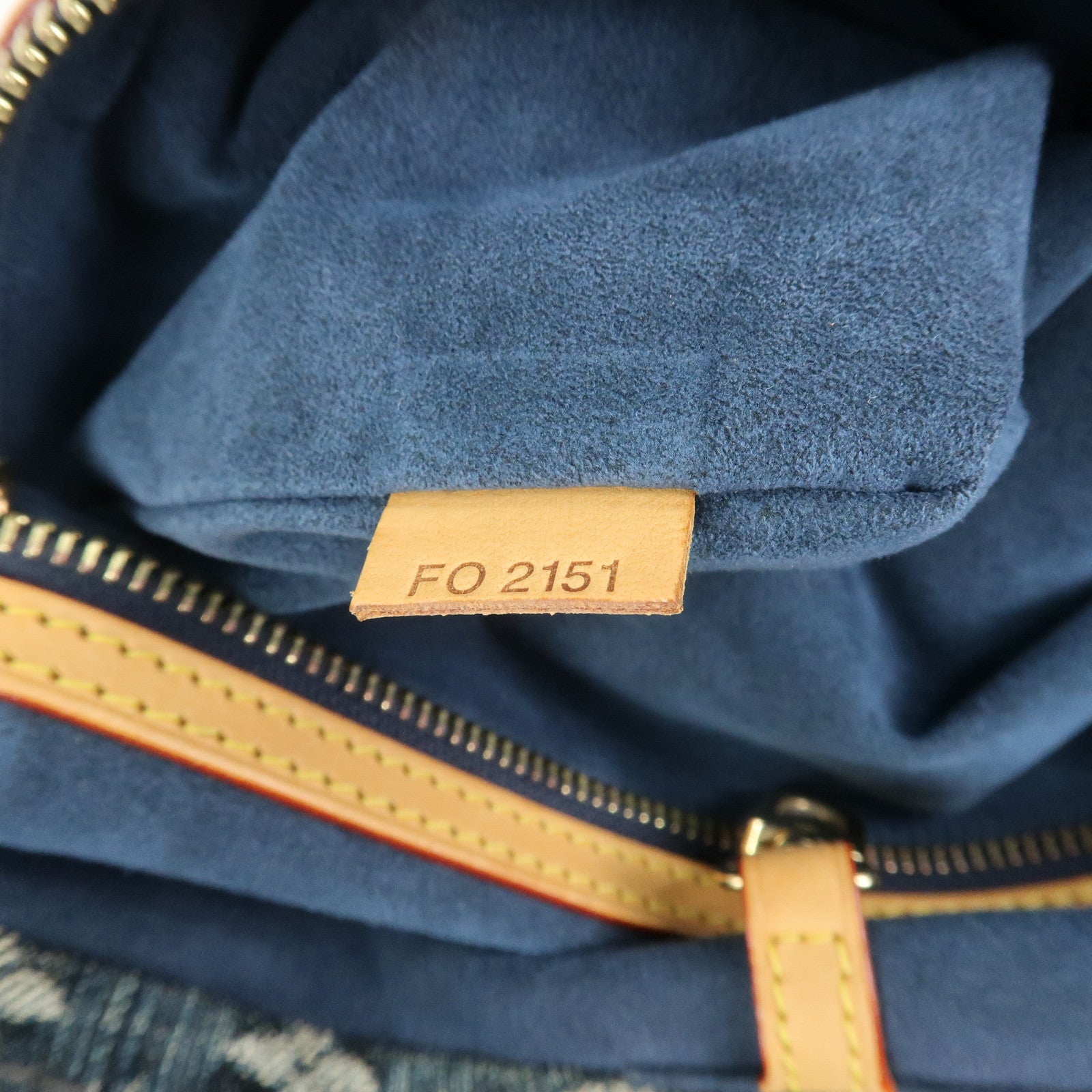 Louis Vuitton Monogram Denim Daily GM Shoulder Bag Gris Bleu M40493