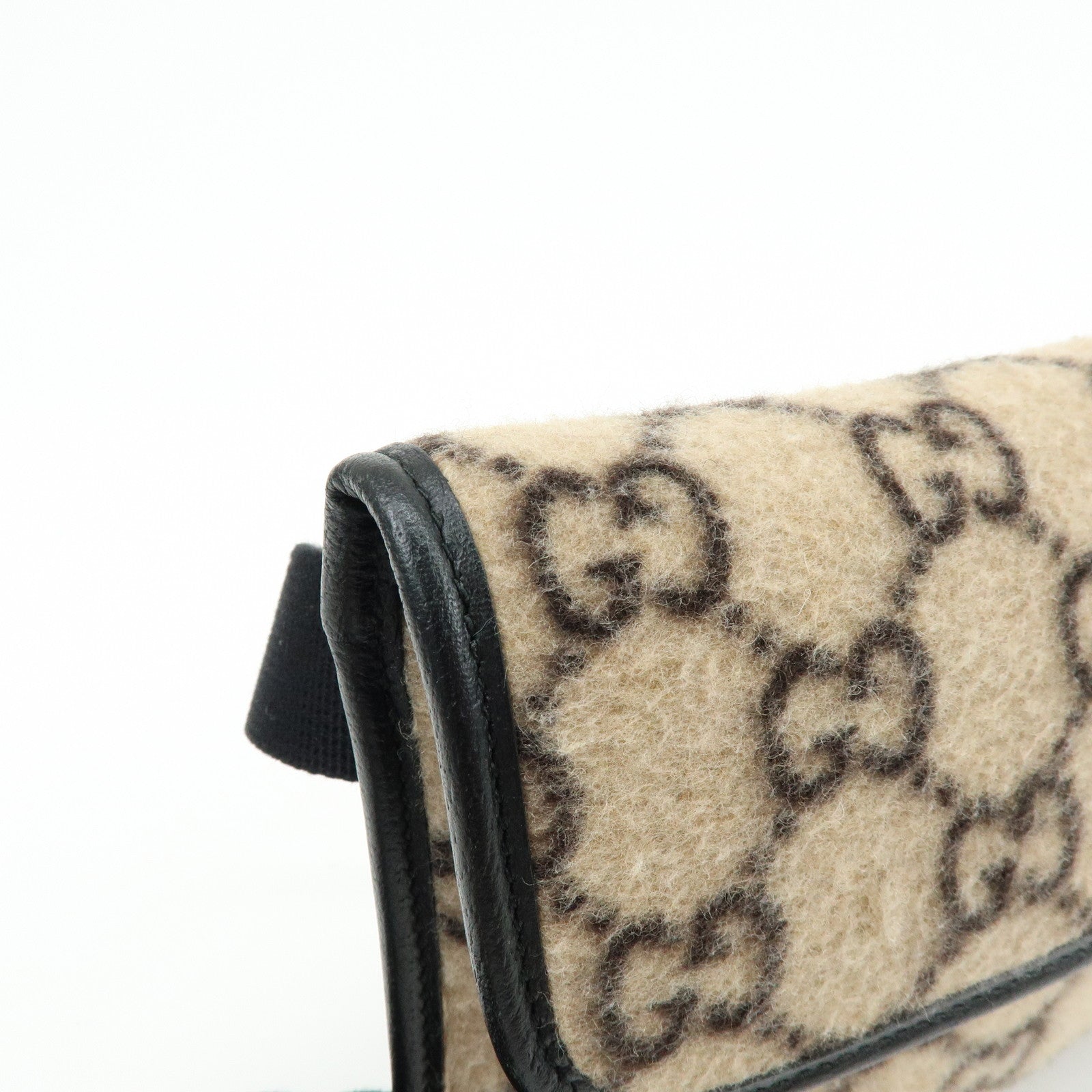 GUCCI GG Wool Leather Waist Pouch Body Bag Beige Black 598181
