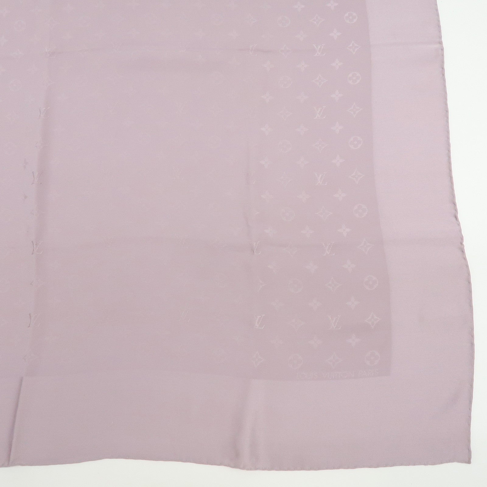 Louis Vuitton Monogram Silk 100% Scarf Light Purple