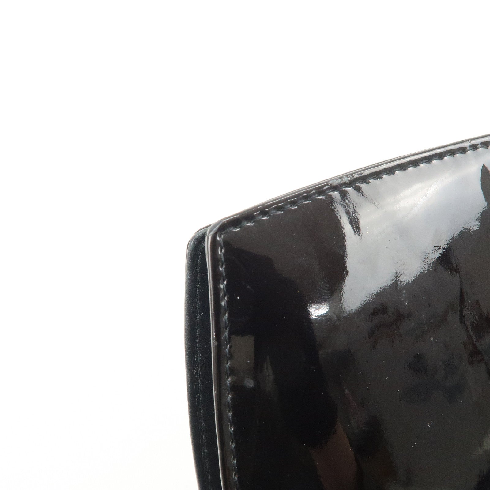 CHANEL COCO Mark Makeup Patent Leather Round Zippy Wallet Black A47663 Used