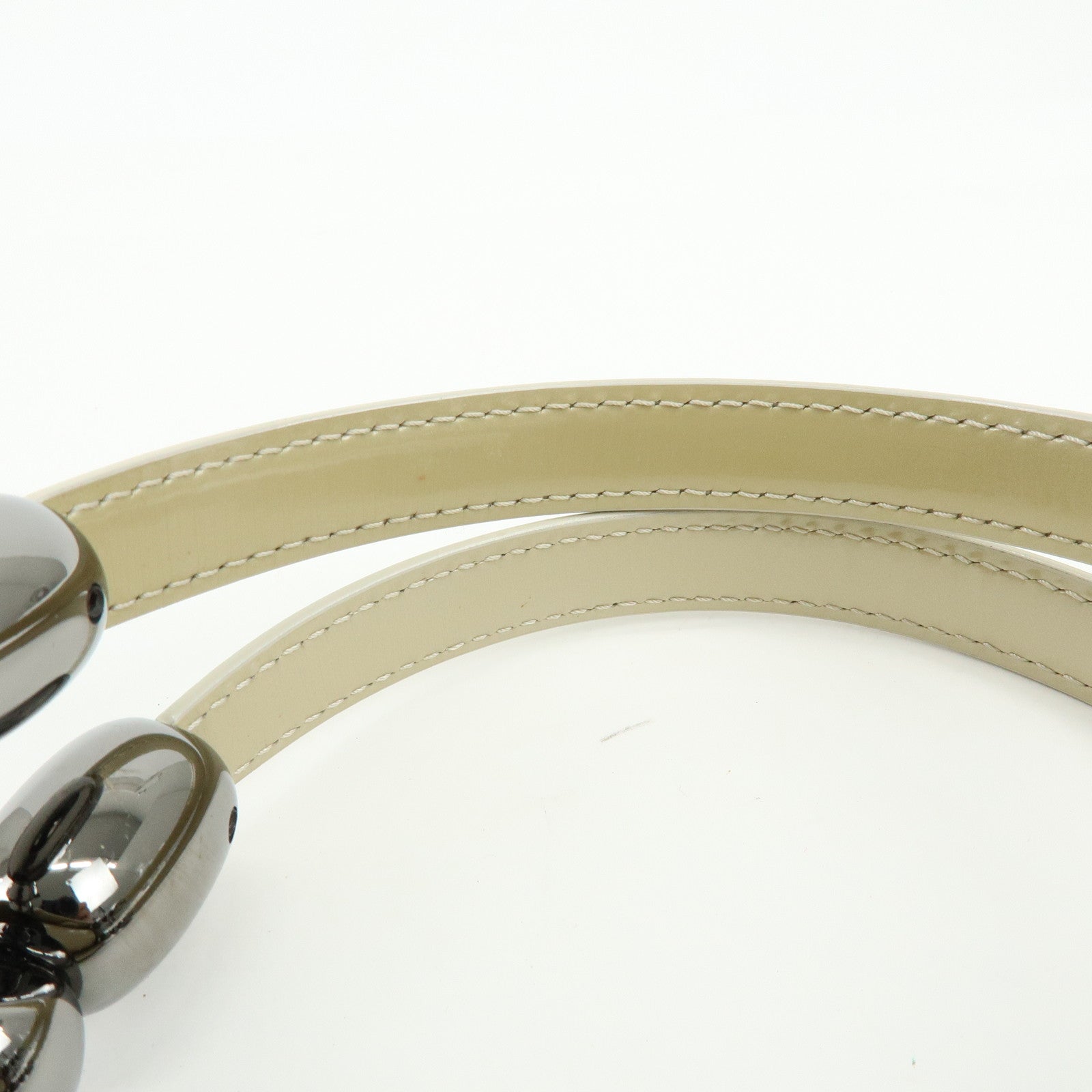 Christian Dior Maris Pearl Patent Leather Hand Bag Ivory