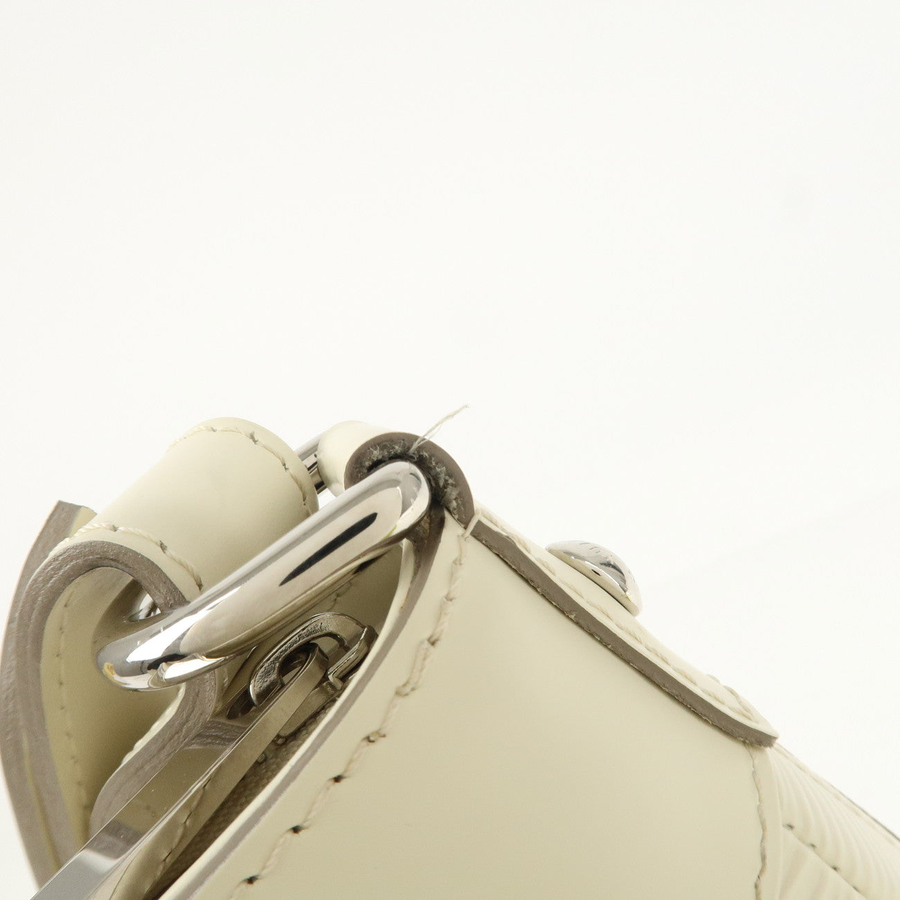 Louis Vuitton Epi Leather Turenne GM Hand Bag Ivoire M5927J Used