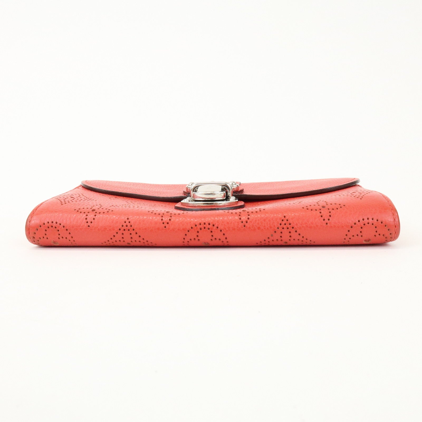 Louis Vuitton Mahina Leather Portefeuille Iris Long Wallet M58161