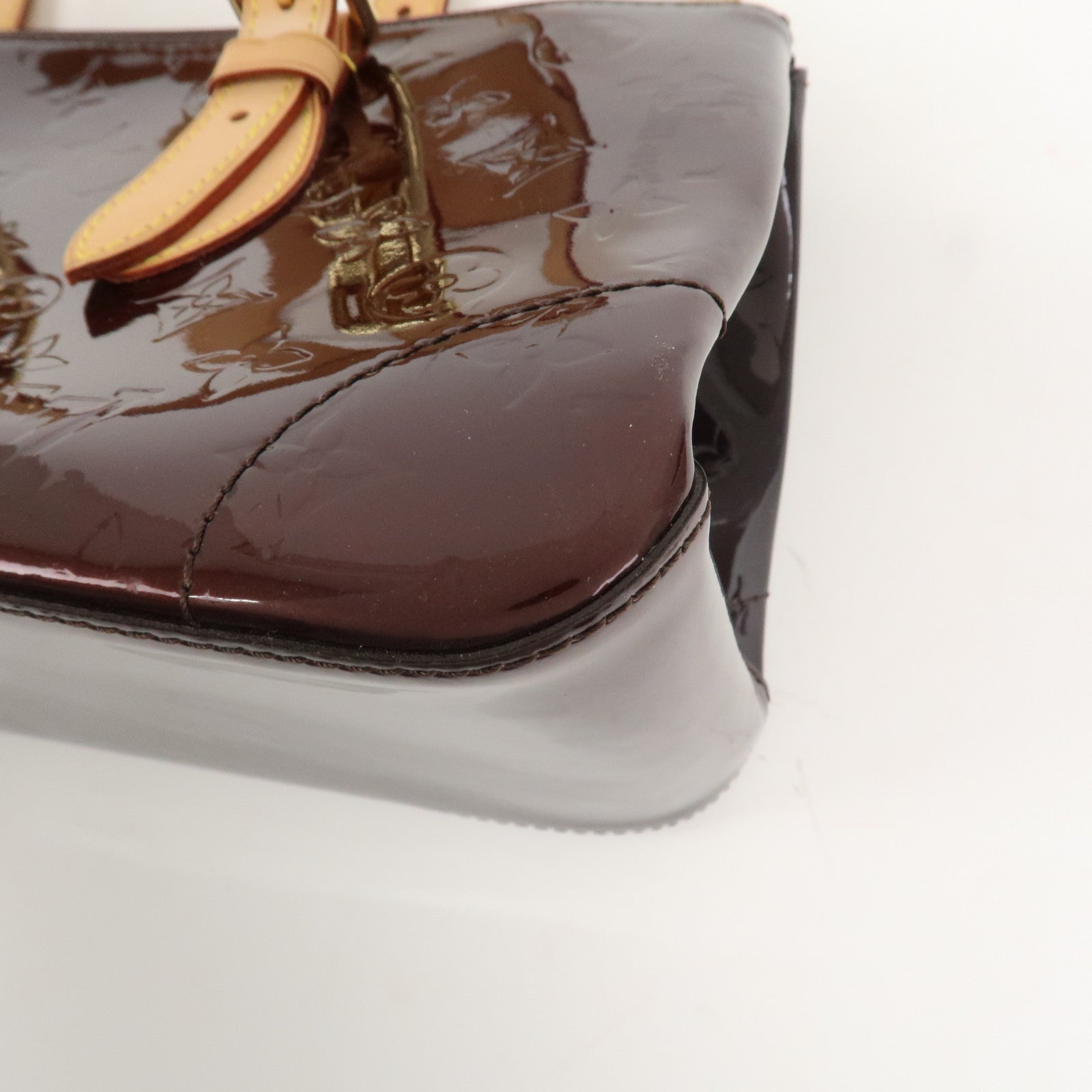 Louis Vuitton Monogram Vernis Rosewood Avenue Hand Bag M93510