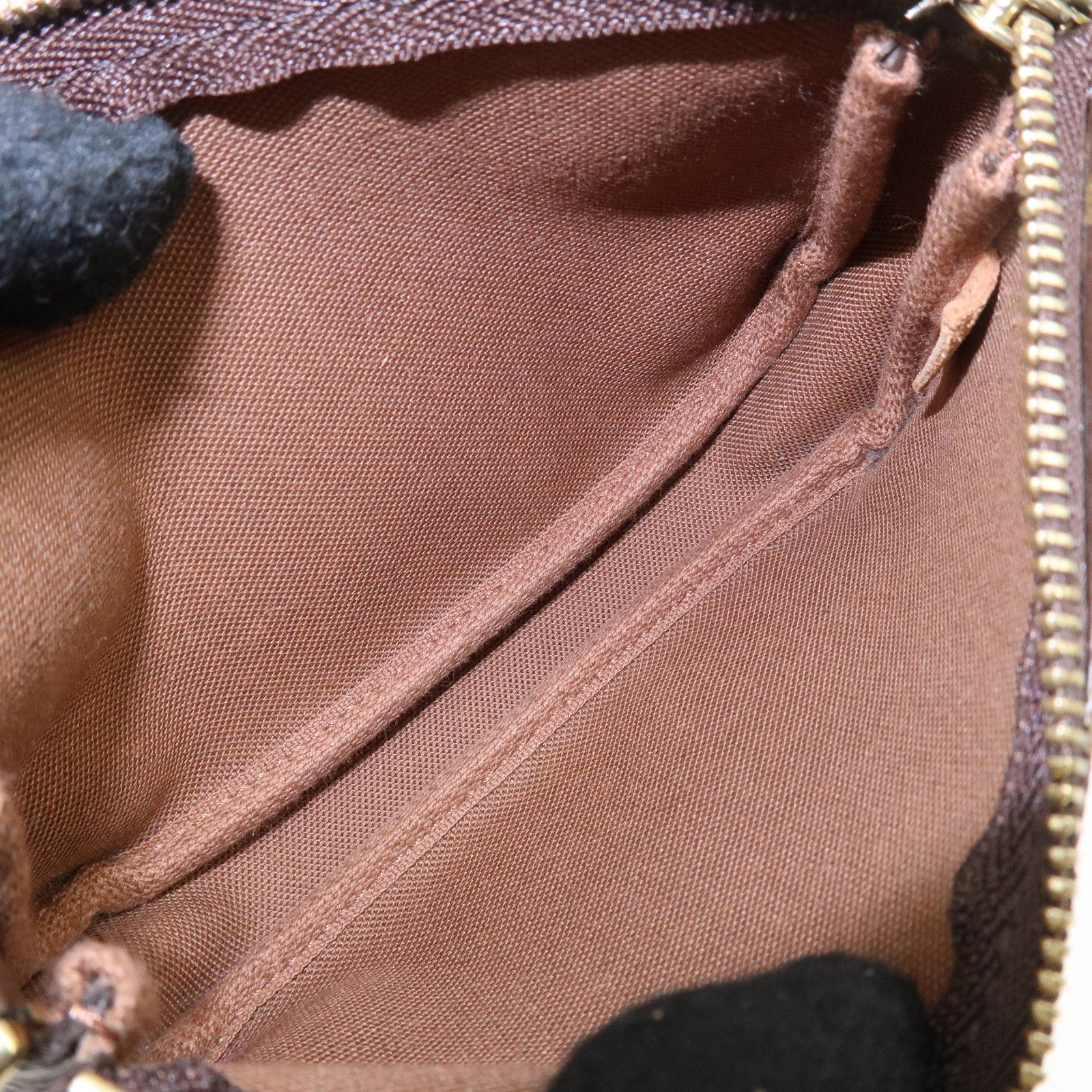 Louis Vuitton Monogram Mini Pochette Accessoires Hand Bag M58009