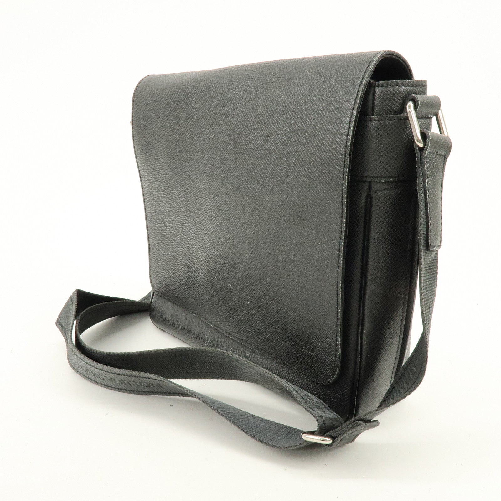 Louis Vuitton Taiga Leather Victor Shoulder Bag Ardoise M30142