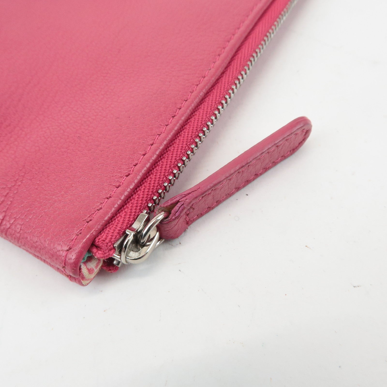 CHANEL COCO Mark Caviarskin Pouch Cosmetic Pouch Pink Used