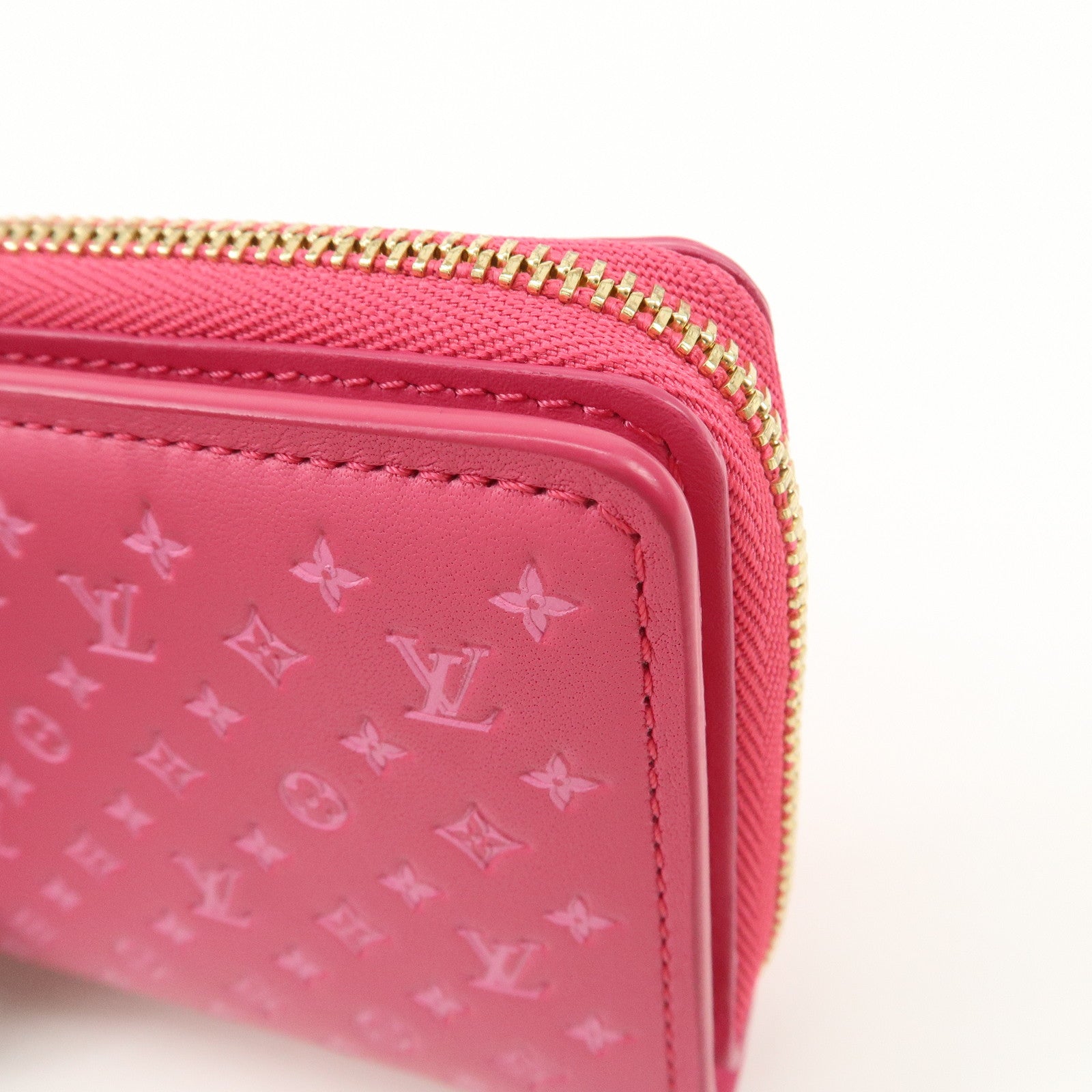 Louis Vuitton Nano Monogram Portefeuille Lou Wallet Pink M82357 Used