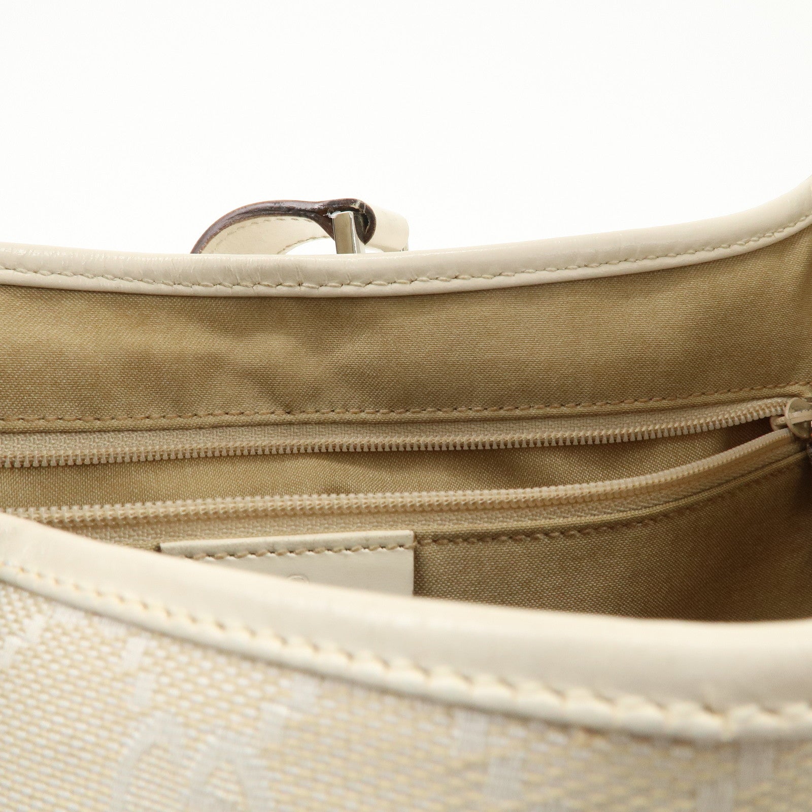 GUCCI Jackie GG Canvas Leather Shoulder Bag Beige White