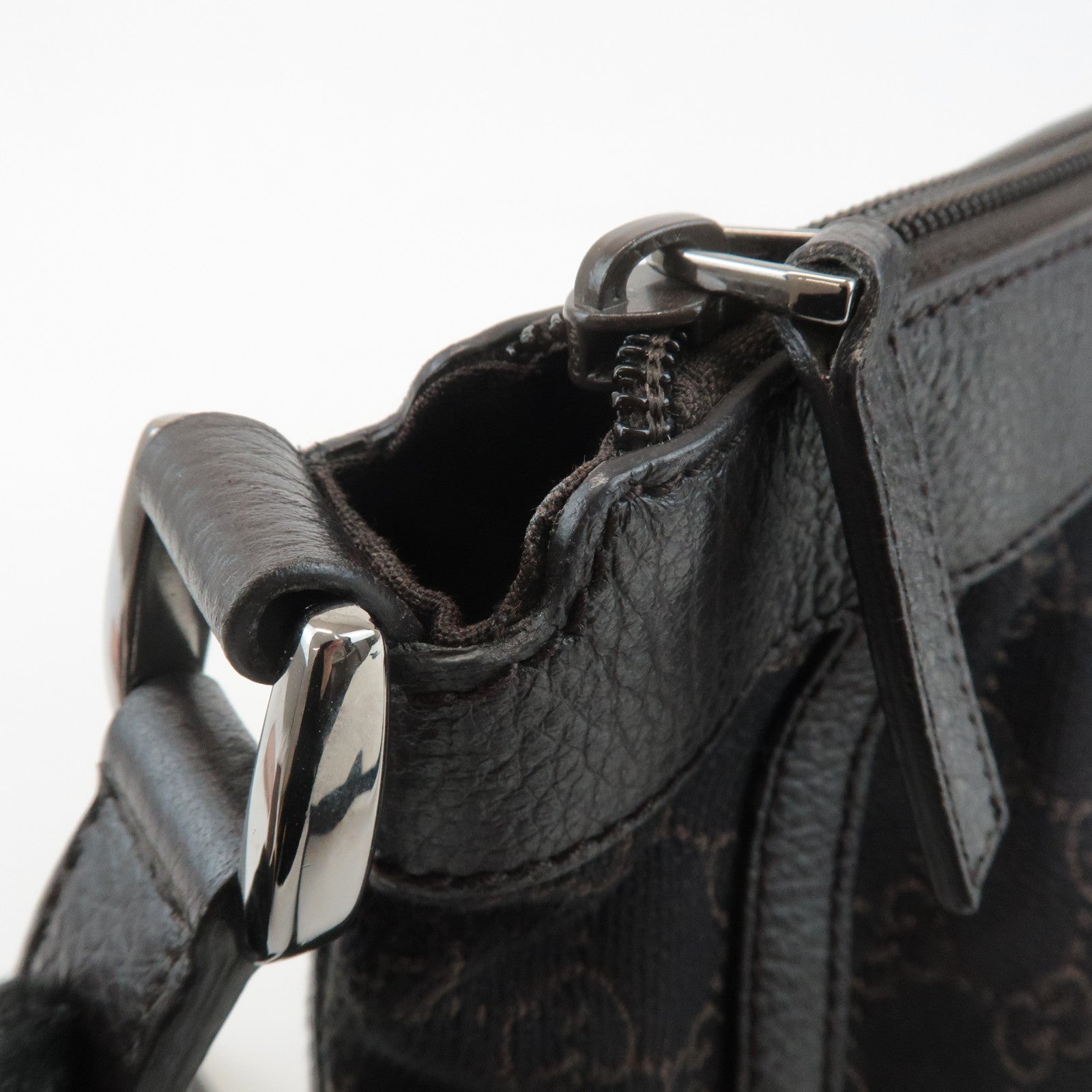 GUCCI Abbey GG Canvas Leather Shoulder Bag Dark Brown 265691 Used