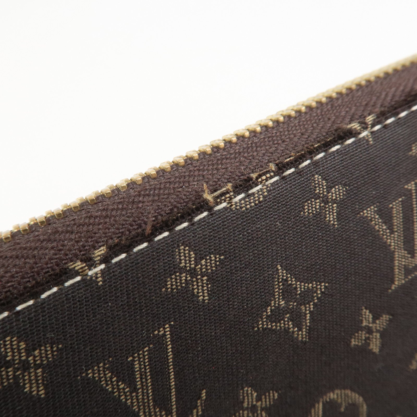 Louis Vuitton Monogram Idylle Zippy Wallet Faisan M63009