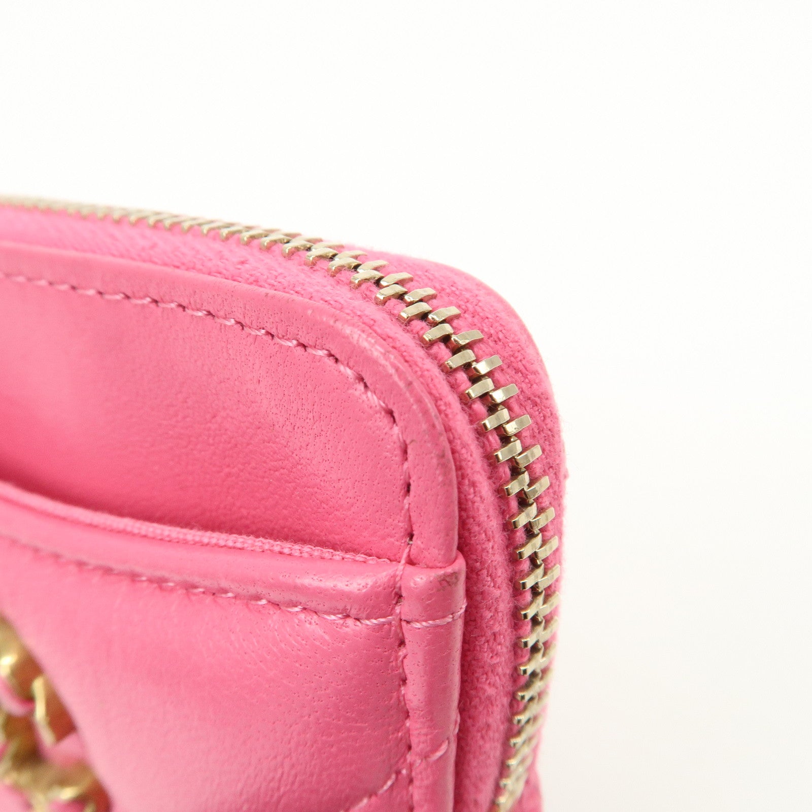 CHANEL Matelasse Leather Zippy Coin Wallet Coin Purse Pink AP2086