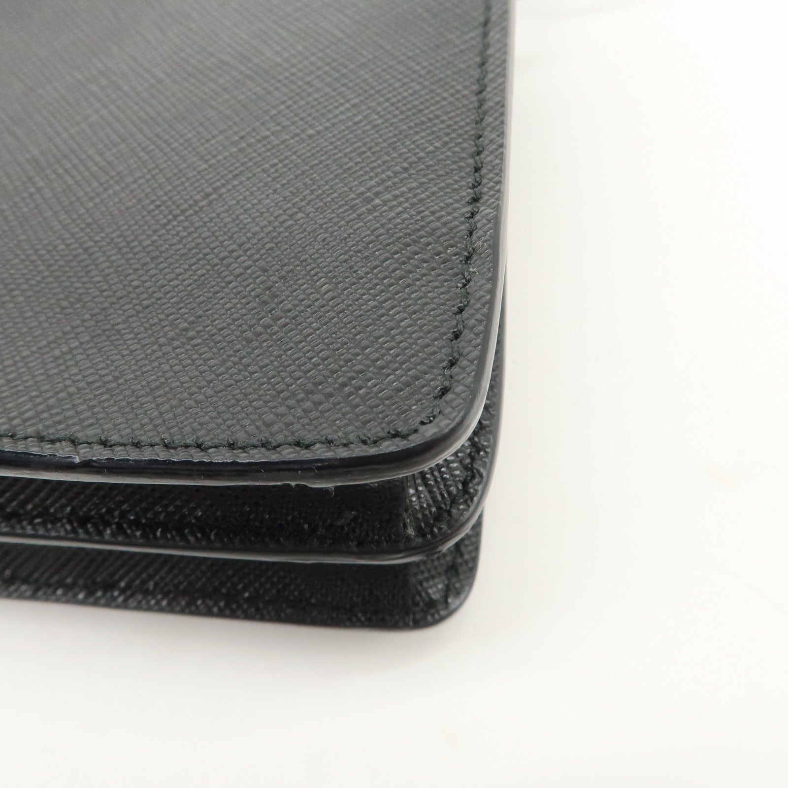 PRADA Saffiano Leather Shoulder Wallet Shoulder Bag Black BT1019