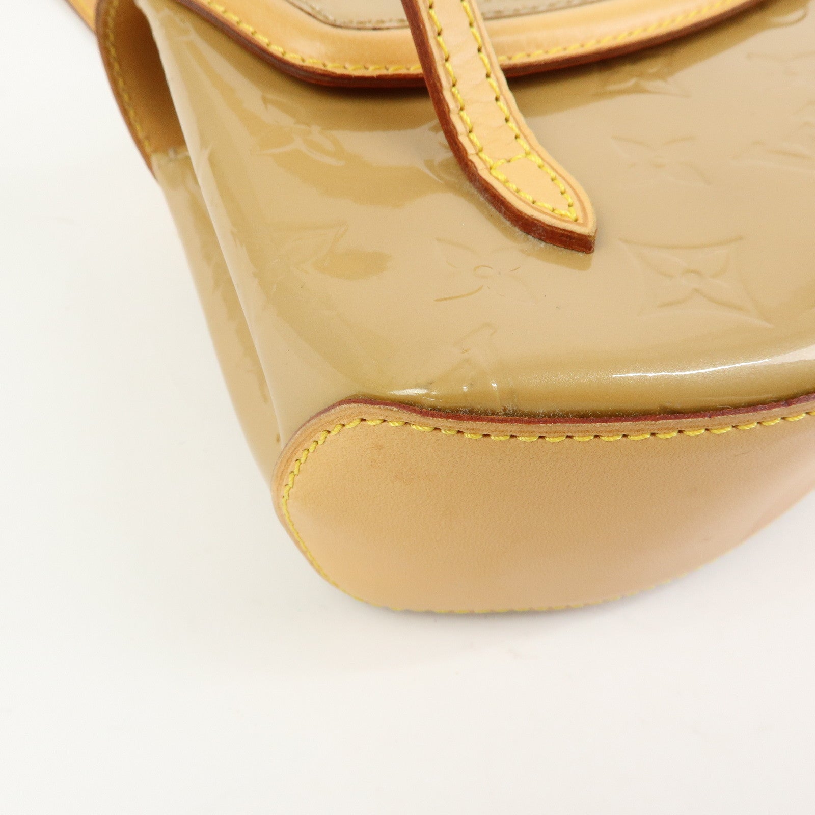 Louis Vuitton Monogram Vernis Biscayne Bay PM Shoulder Bag M91179