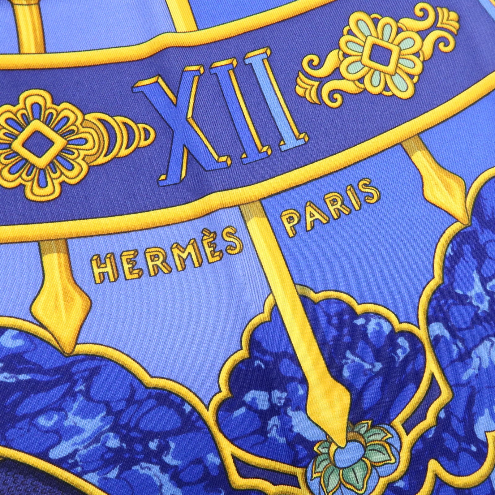 HERMES Carre 90 Silk 100% Scarf CARPE DIEM Blue Yellow