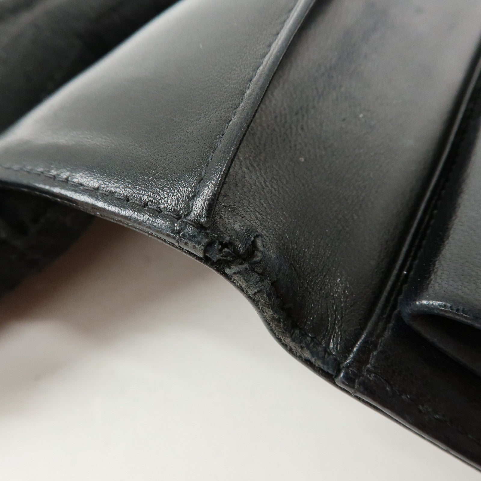 CHANEL COCO Mark Caviarskin Long Wallet Black