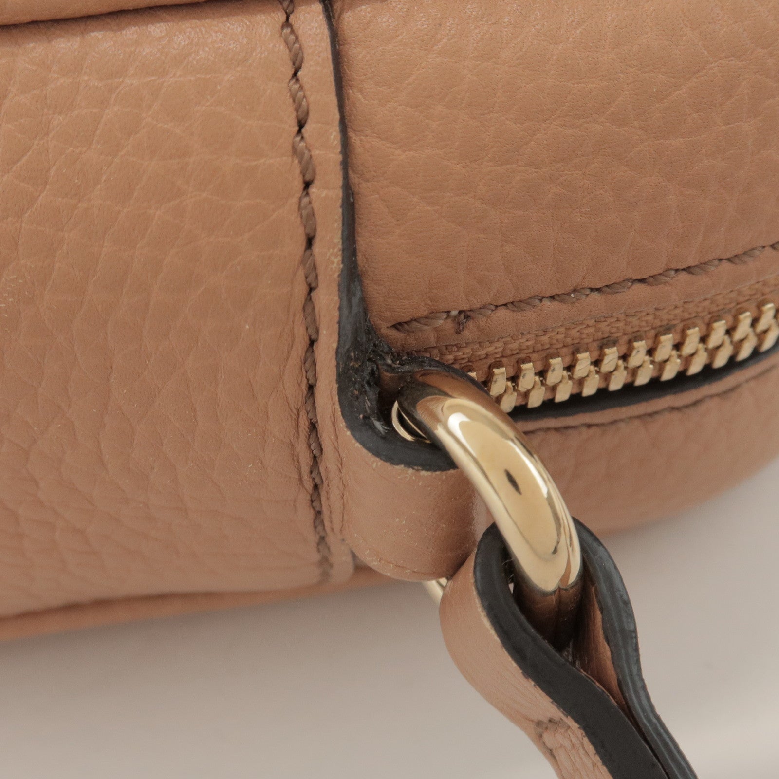 GUCCI SOHO Interlocking G Leather Shoulder Bag Beige 308364