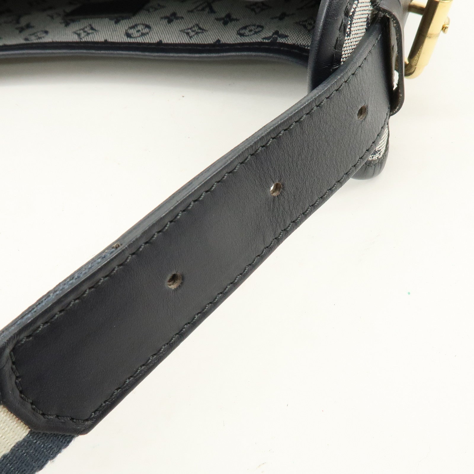 Louis Vuitton Monogram Mini Buzas Marie Kate Shoulder Bag M92320