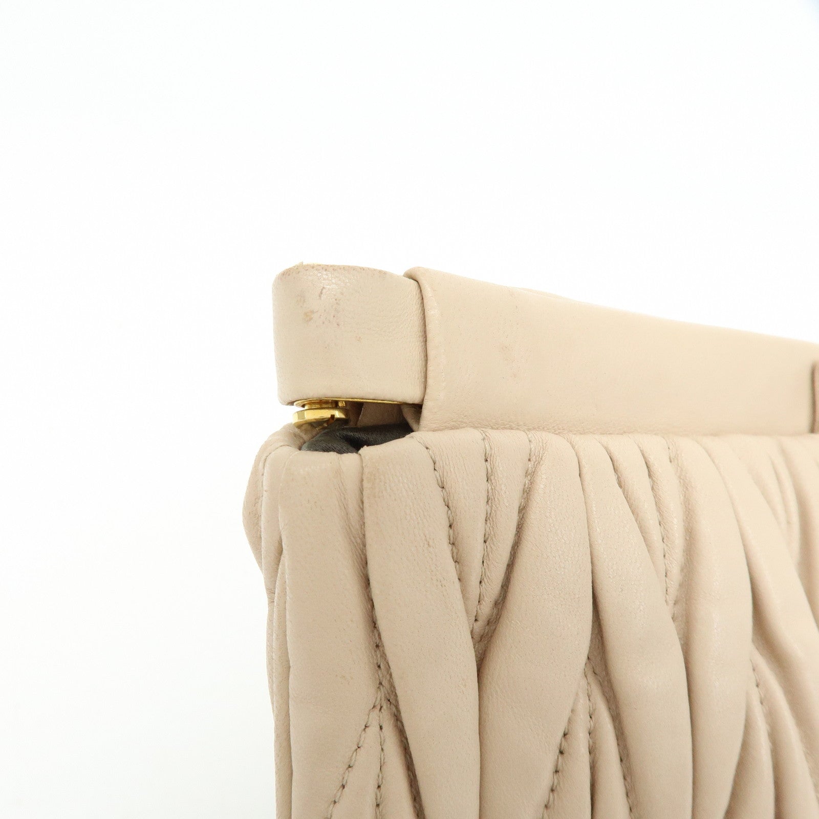 MIU MIU Matelasse Nappa Leather Clutch Bag Flat Pouch Beige RP0390