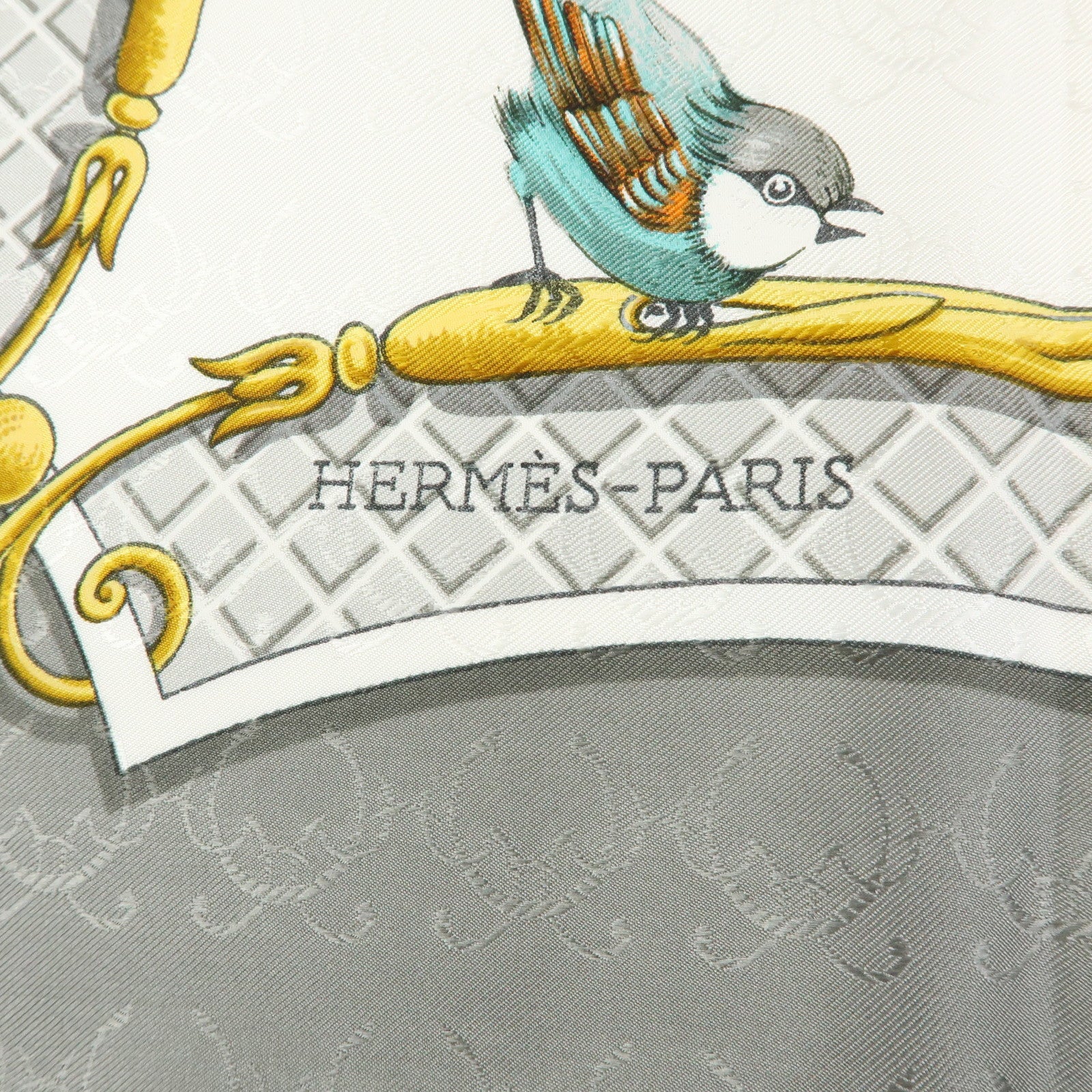 HERMES Carre 90 Silk 100% Scarf LA CLE des CHAMPS Gray Gold Brown