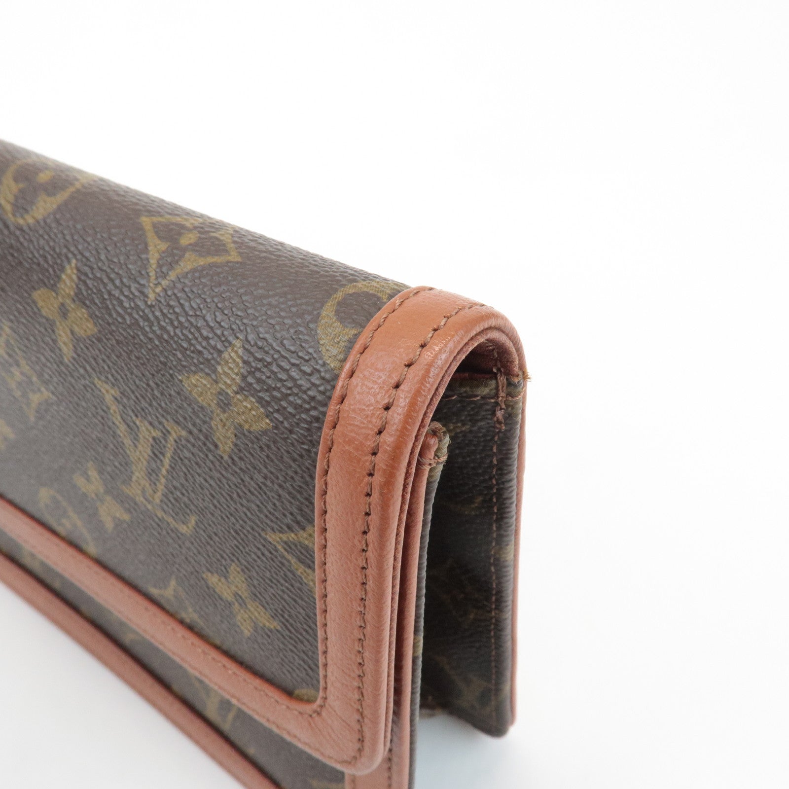 Louis Vuitton Monogram Leather Pochette Damme PM Clutch Bag M51812