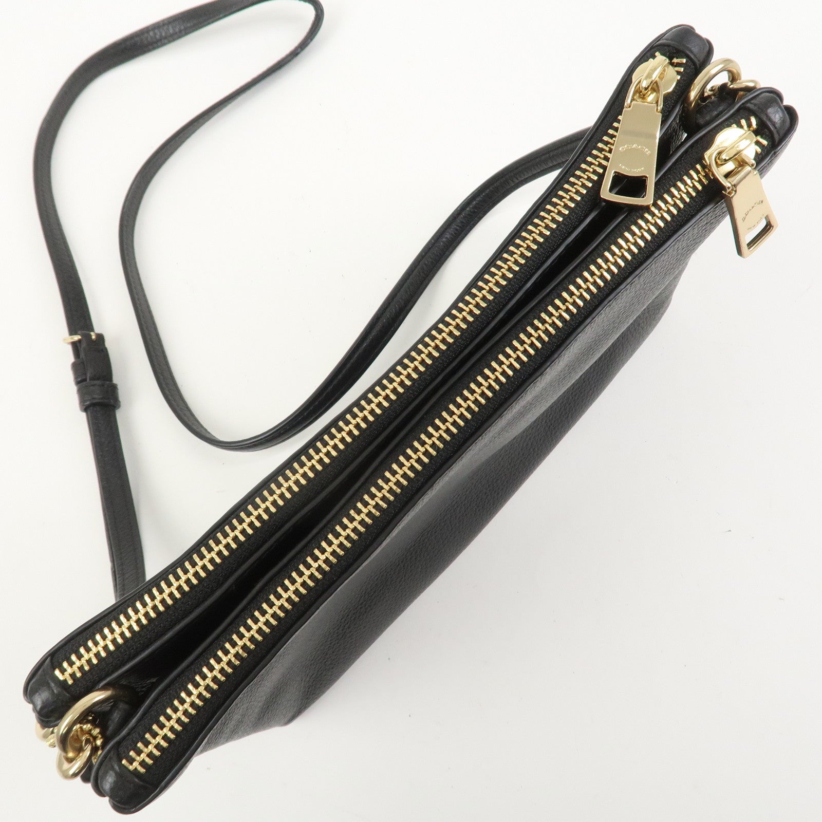 COACH Logo Leather Shoulder Bag Crossbody Bag Black