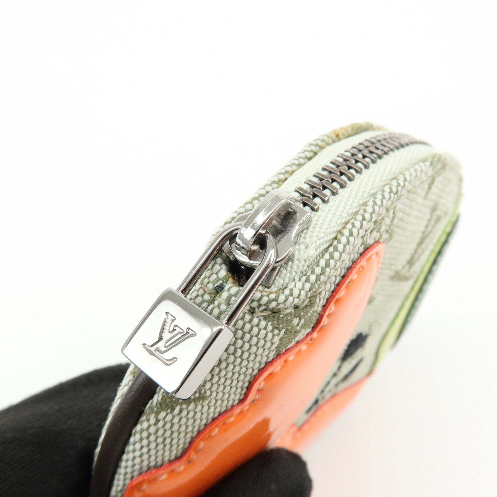 Louis Vuitton Monogram Mini Conte de Fees Porte Monnaie Rond M92271