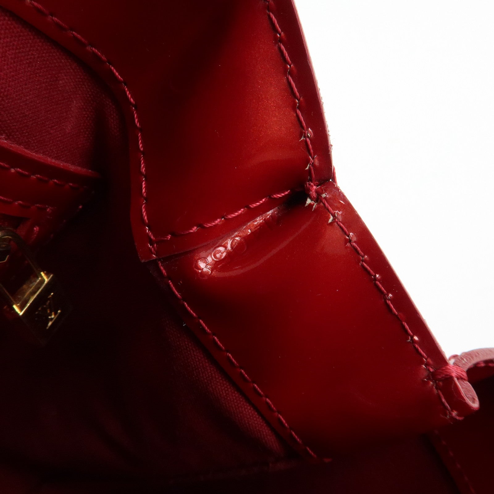 Louis Vuitton Monogram Vernis Wilshire PM Hand Bag Red M93642