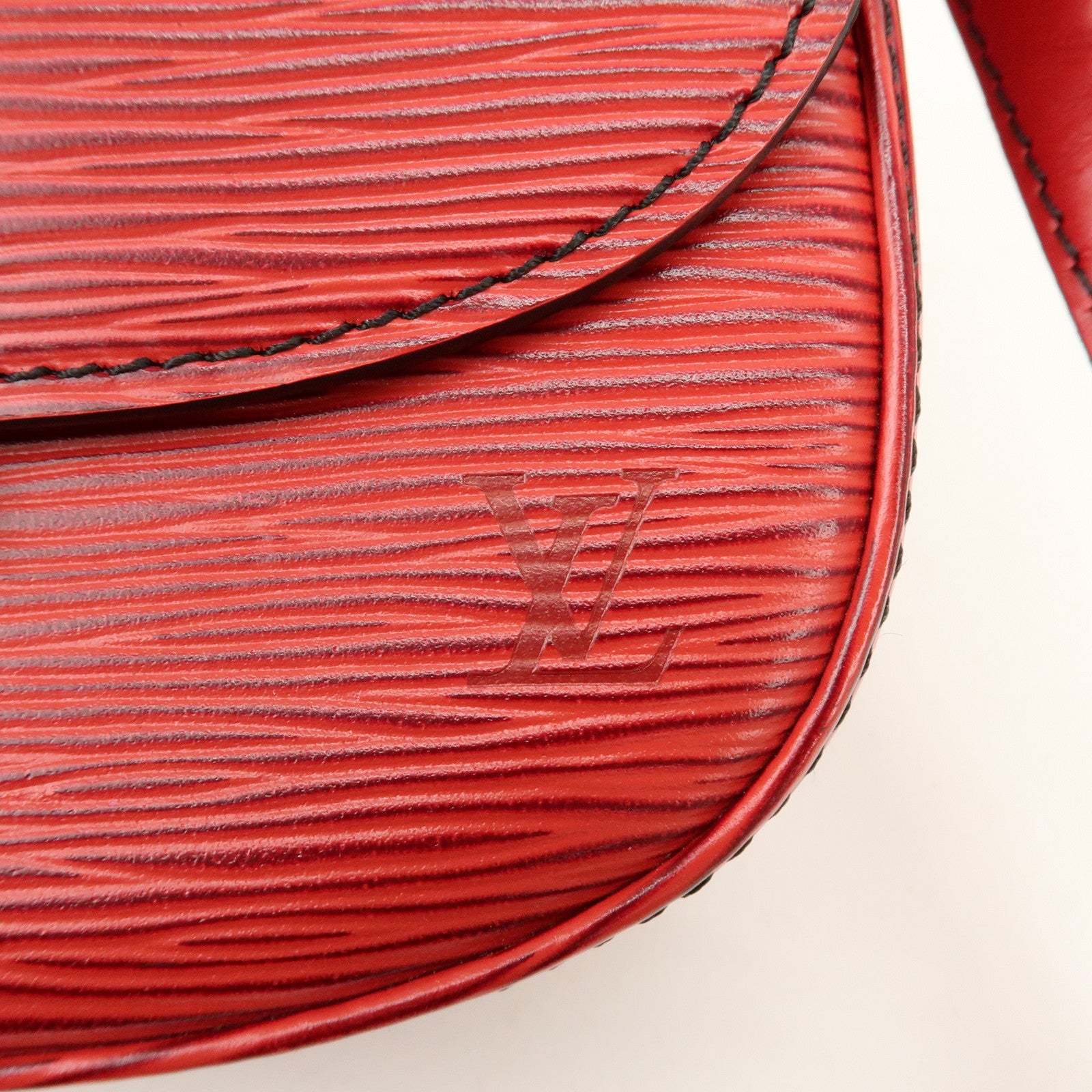 Louis Vuitton Epi Leather Mini Saint Cloud Shoulder Bag Red M52217