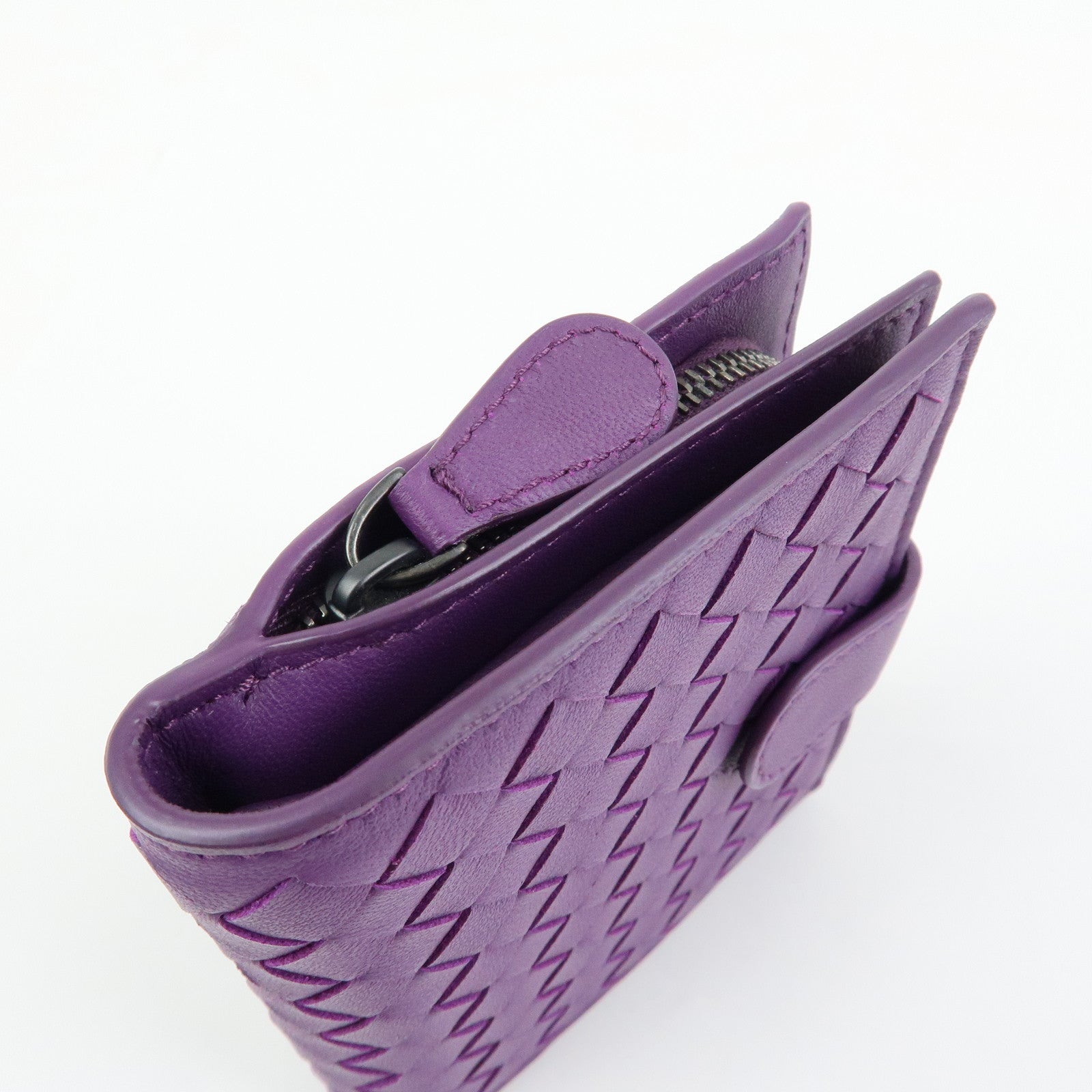 BOTTEGA VENETA Intrecciato Leather Bi-fold Comact Wallet Purple