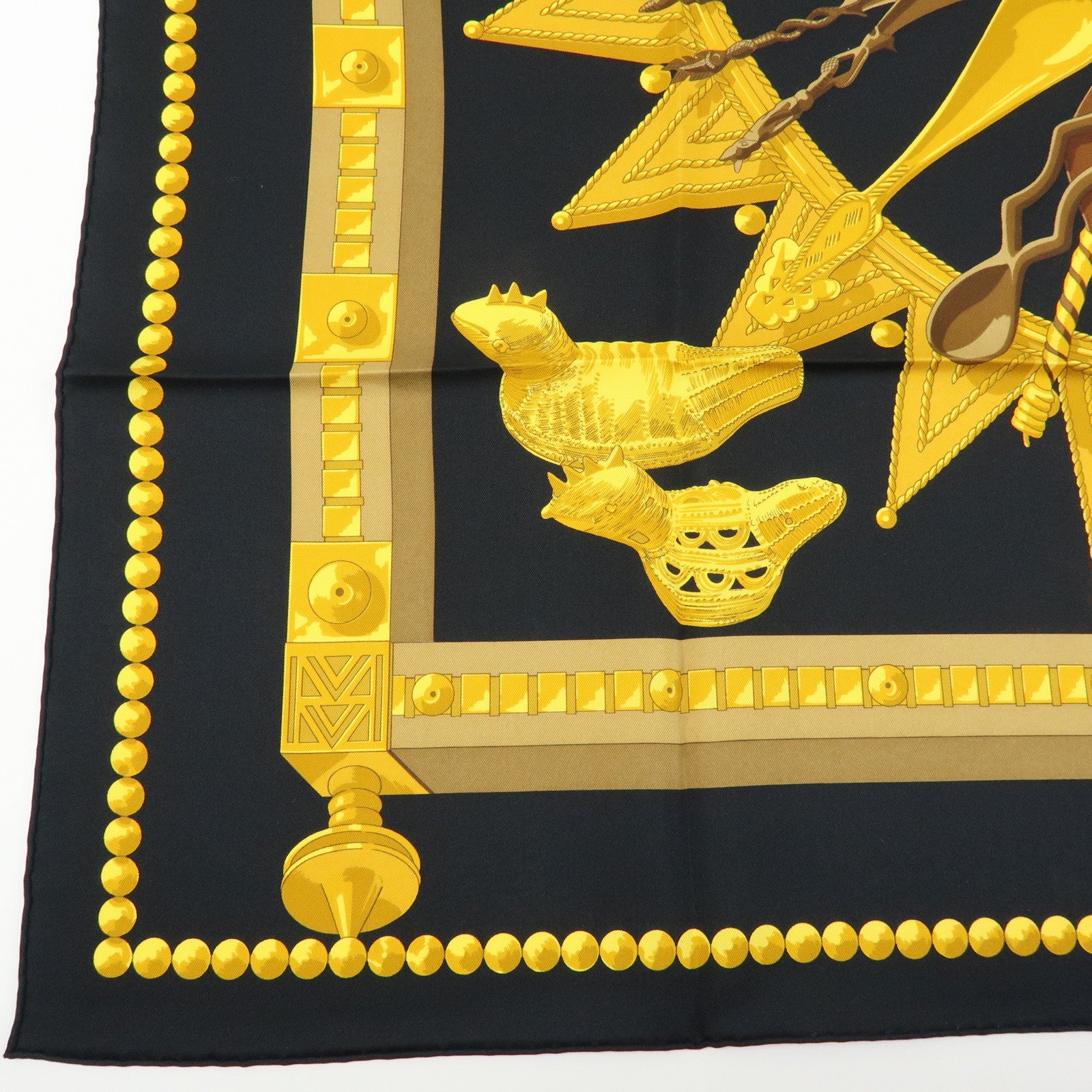 HERMES Carre 90 Silk 100% Scarf CUILLERS D'AFRIQUE Black Gold