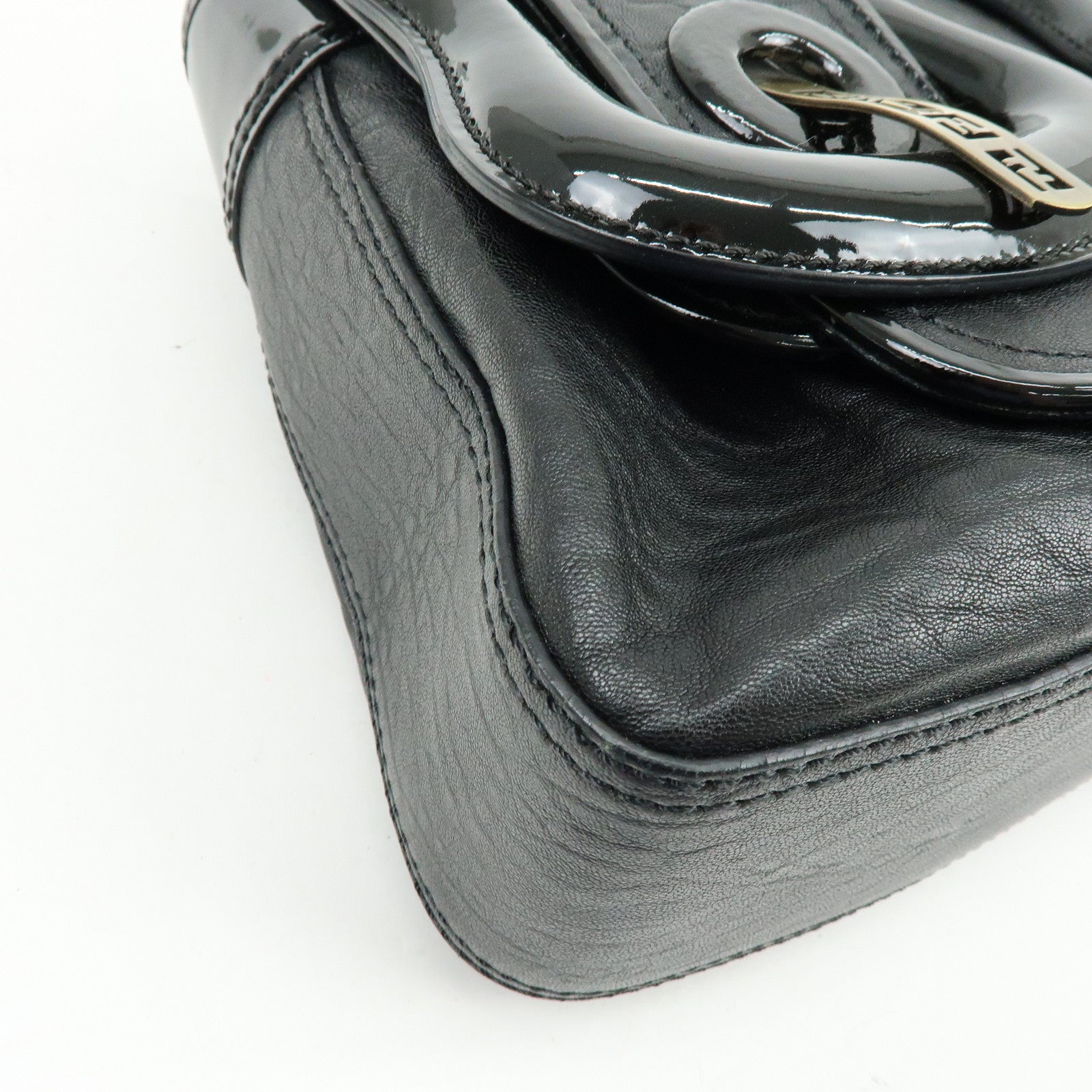 FENDI Patent Leather Chain Shoulder Bag Hand Bag Black 8BN165