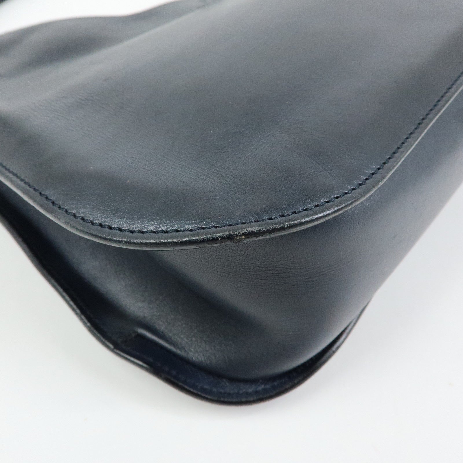 GUCCI Logo Leather Shoulder Bag Hand Bag Navy 001・3767
