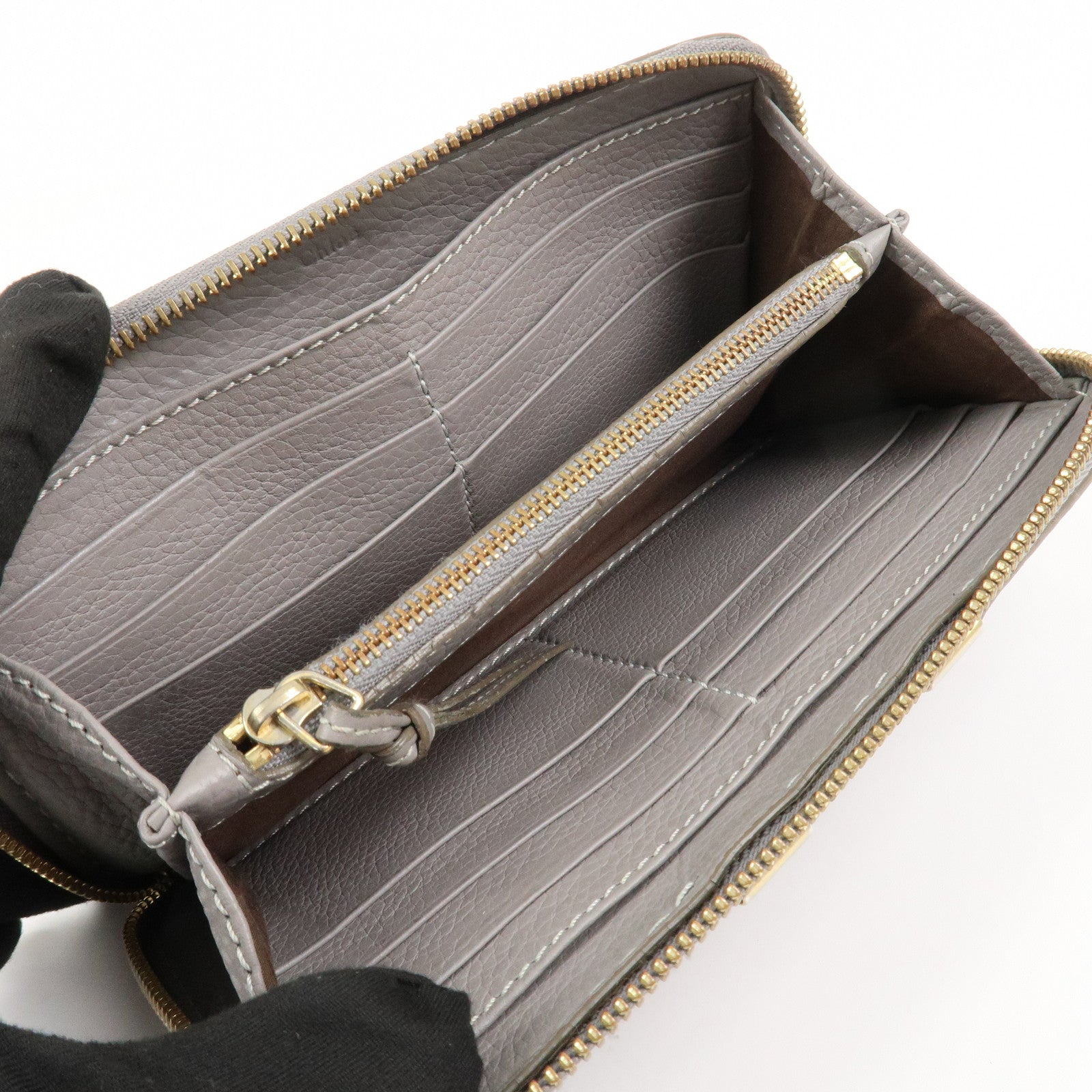 Chloe Marcie Leather Round Zippy Long Wallet Gray