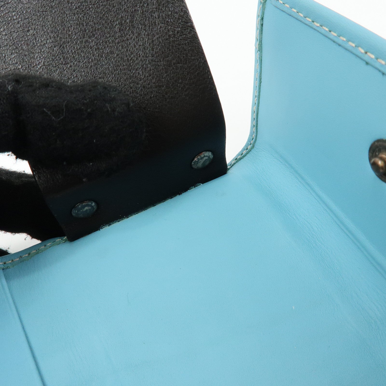 GUCCI GG Canvas Leather 6 Ring Key Case Light Blue Beige 120930