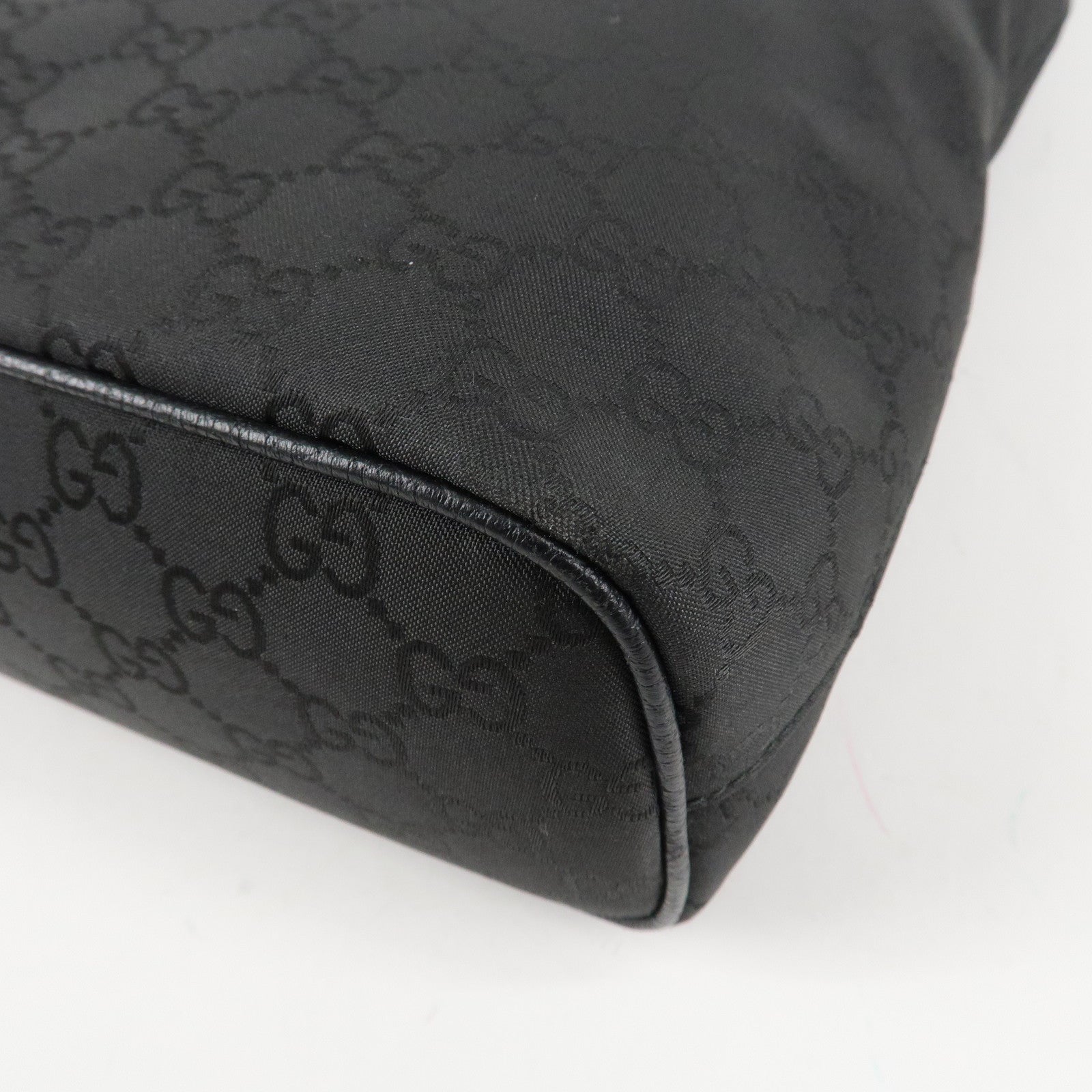 GUCCI GG Nylon Leather Shoulder Bag Hand Bag Black 179776 Used