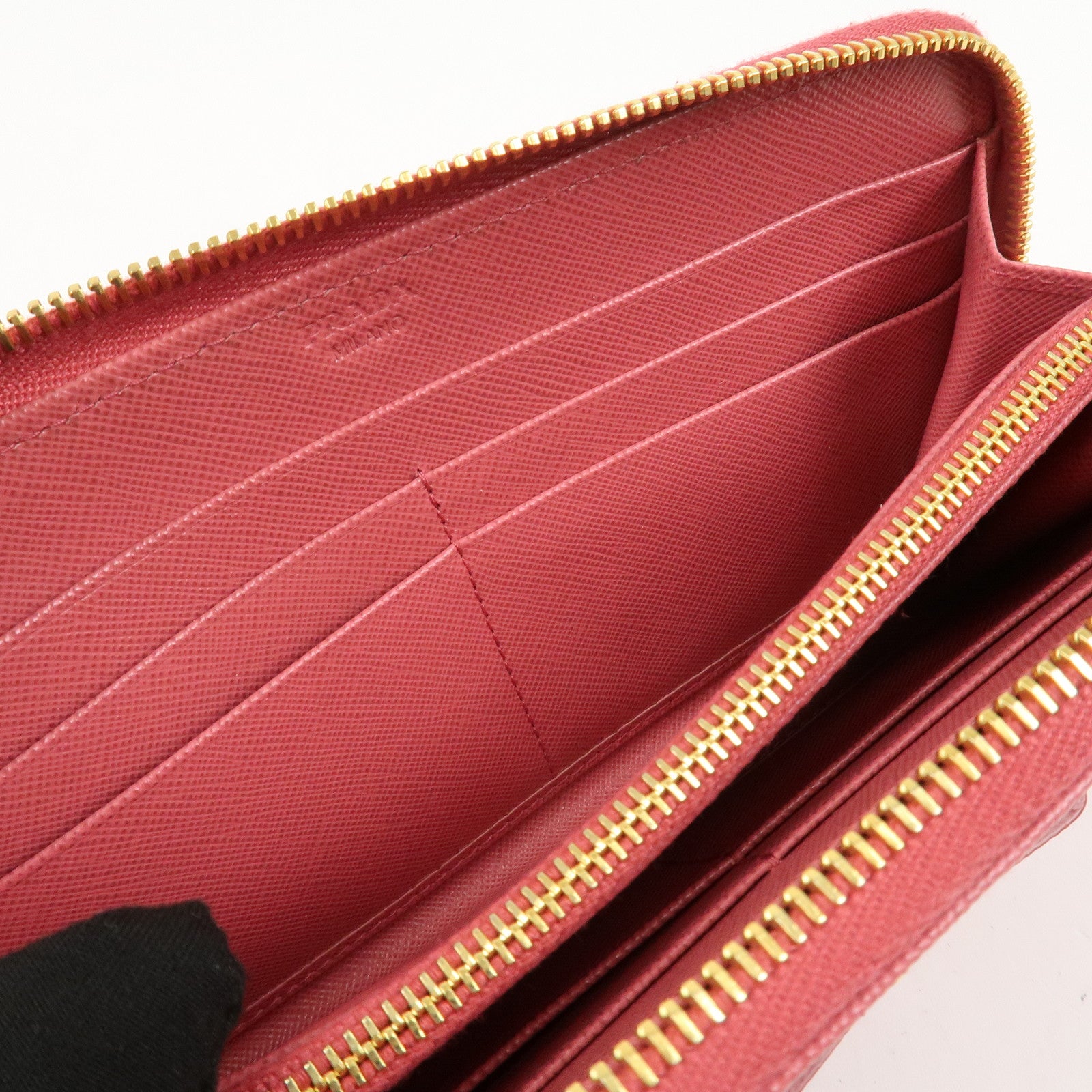 PRADA Logo Saffiano Leather Zippy Long Wallet Pink 1M0506