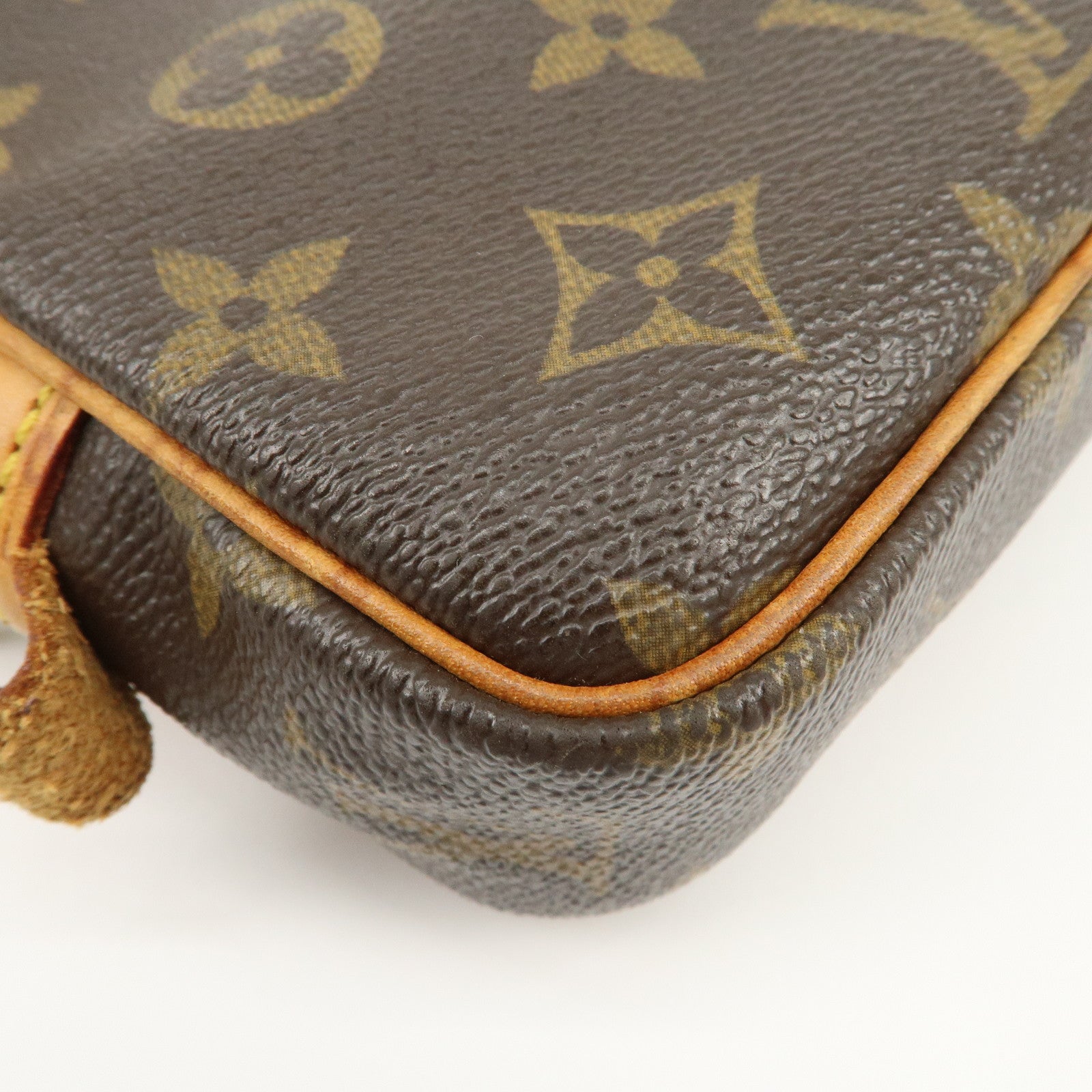 Louis Vuitton Monogram Monogram Canvas Monogram M51828