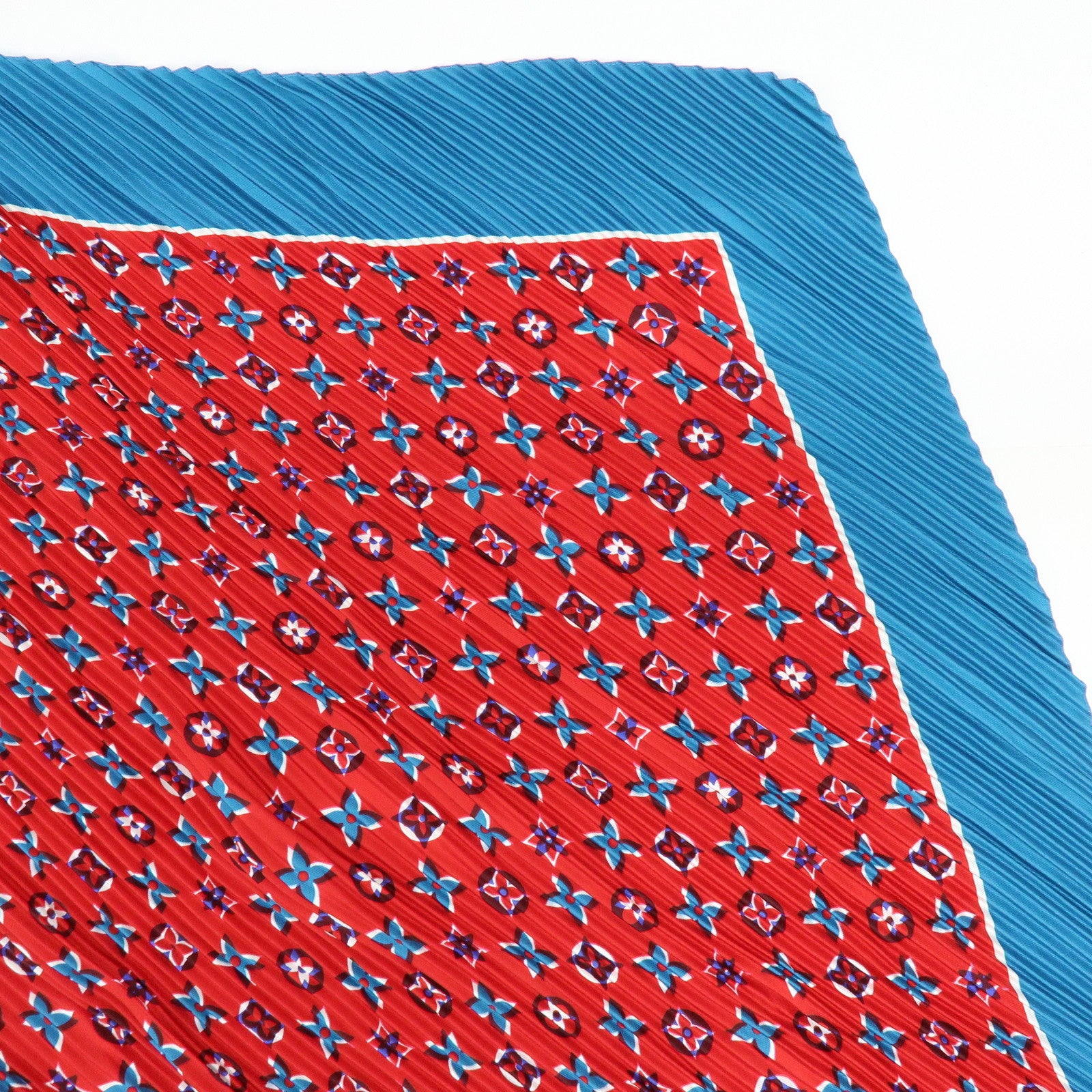 Louis Vuitton Monogram Silk 100% Pleated Scarf Red Blue M73846