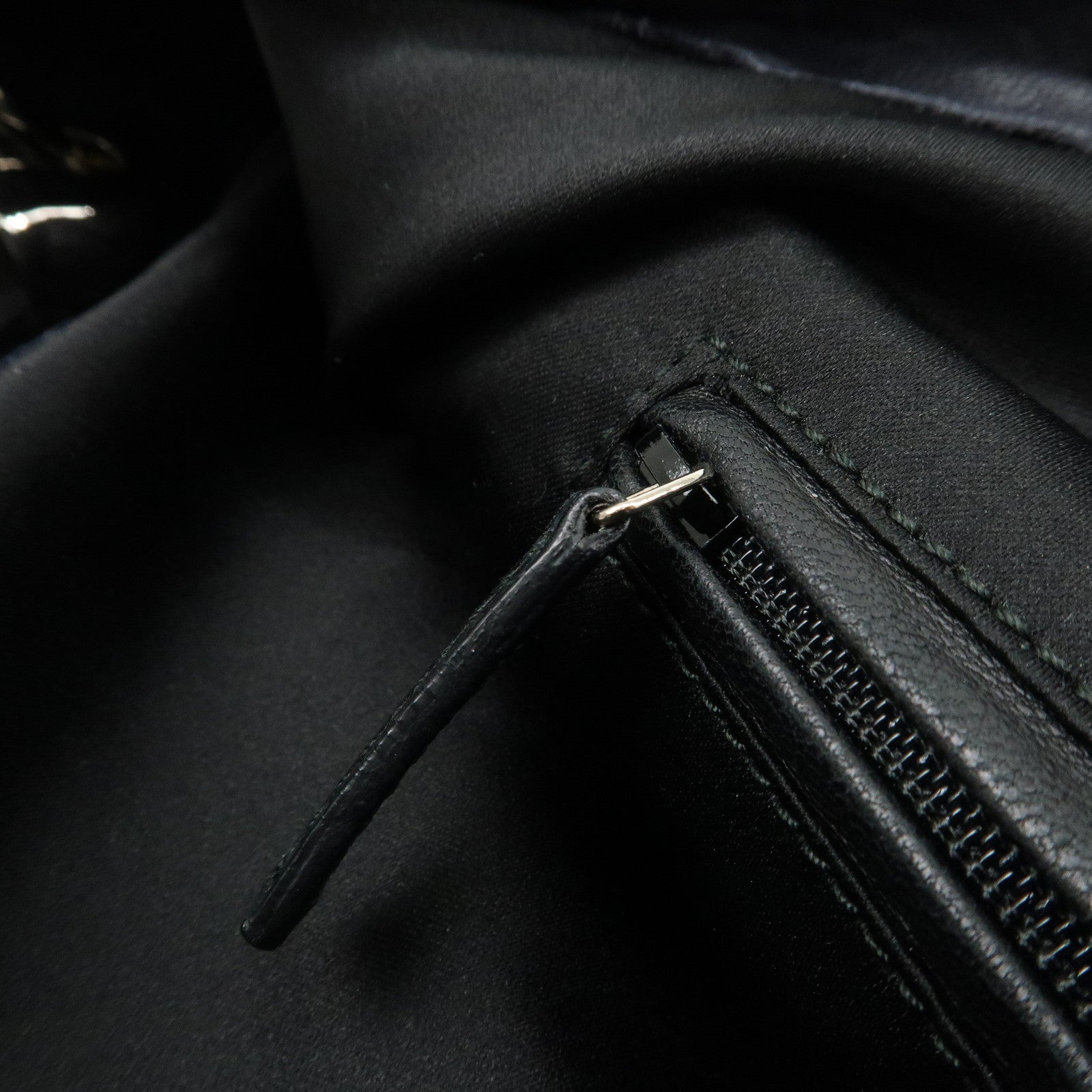 SAINT LAURENT Leather One Shoulder Bag Hand Bag Navy Silver HDW