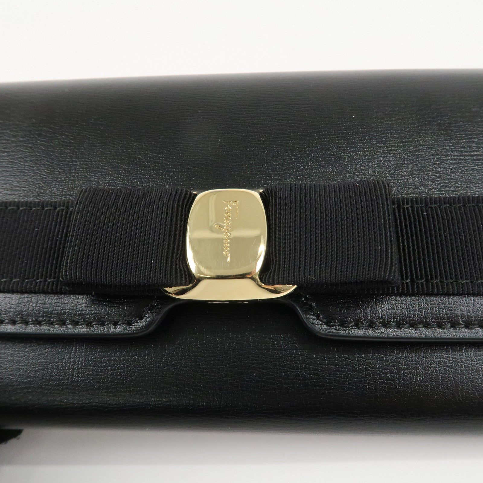 Ferragamo Vara Ribbon Leather Bifold Wallet Black Gold HDW Used