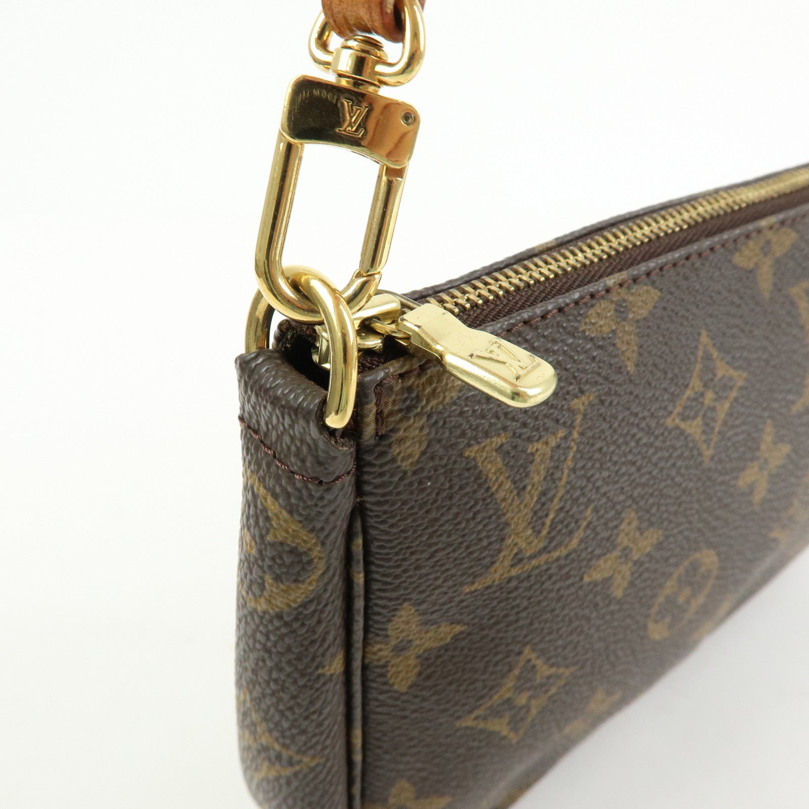 Louis Vuitton Monogram Pochette Accessoires Pouch Hand Bag M51980