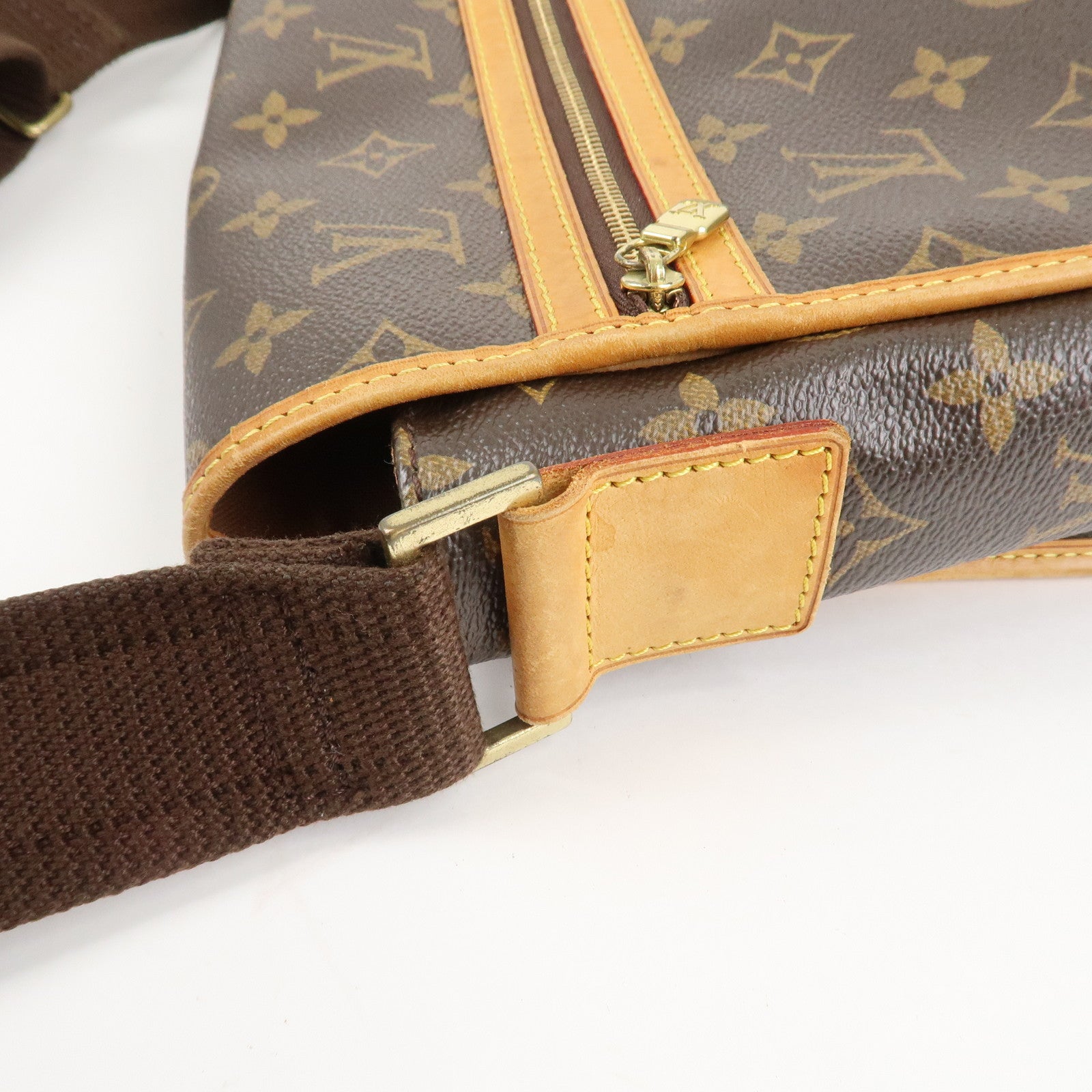 Louis Vuitton Monogram Messenger Bosphore PM Shoulder M40106 Used