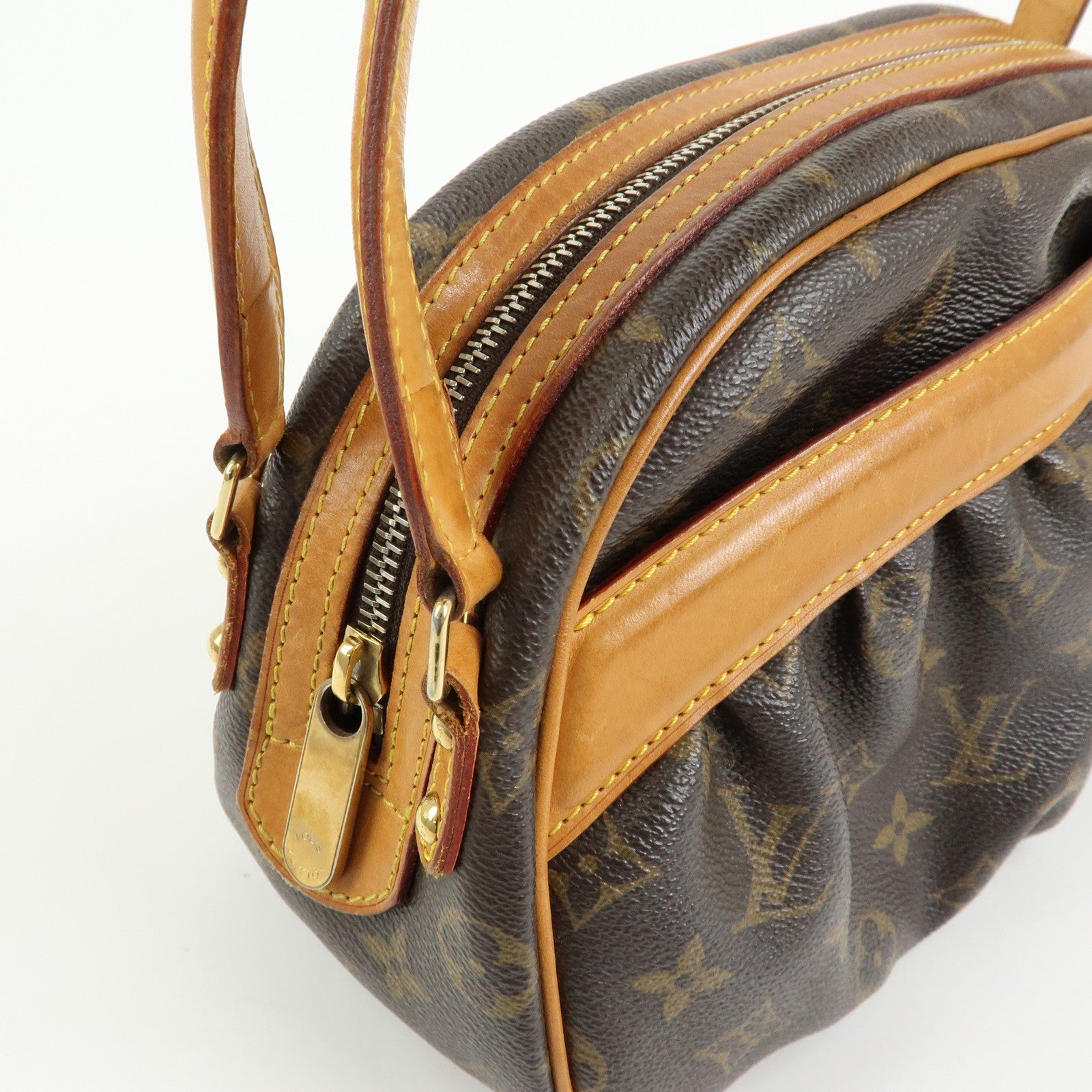 Louis Vuitton Monogram Canvas Clara Hand Bag Shoulder Bag M40057