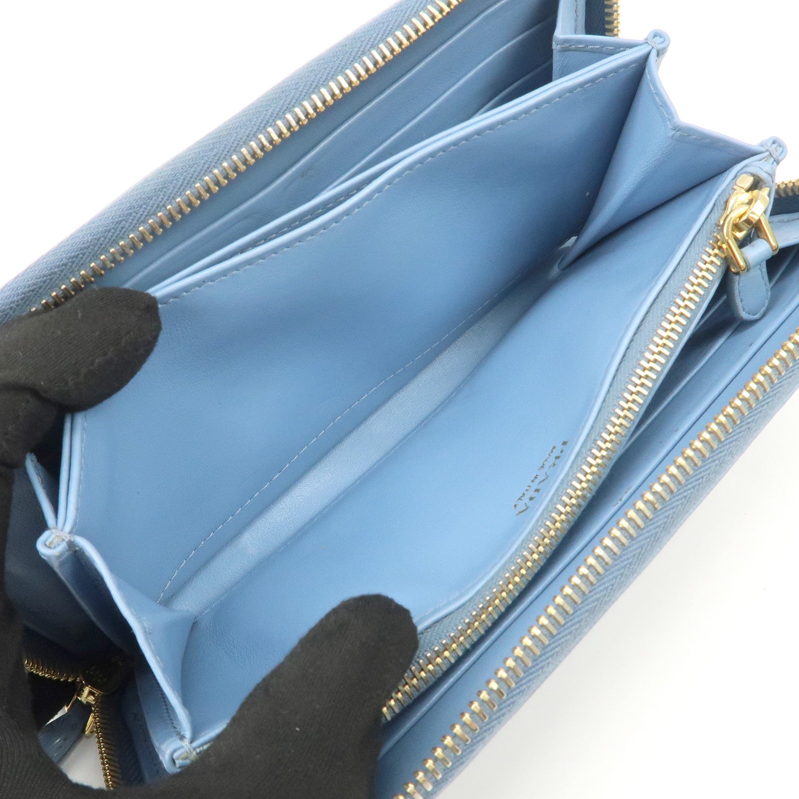 PRADA Logo Vitello Move Leather Zippy Long Wallet Light Blue 1ML506