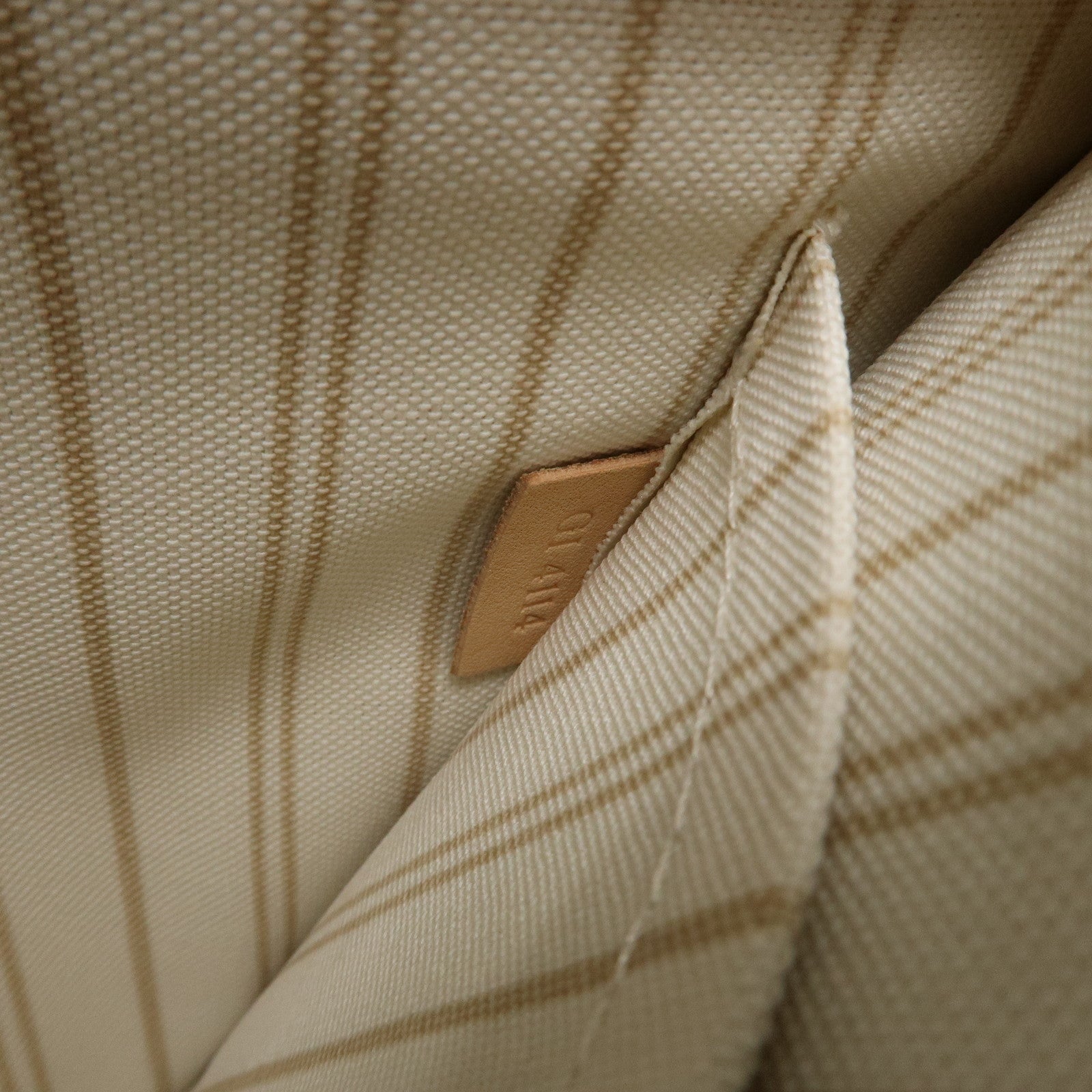 Louis Vuitton Damier Azur Mini Pouch for Neverfull PM