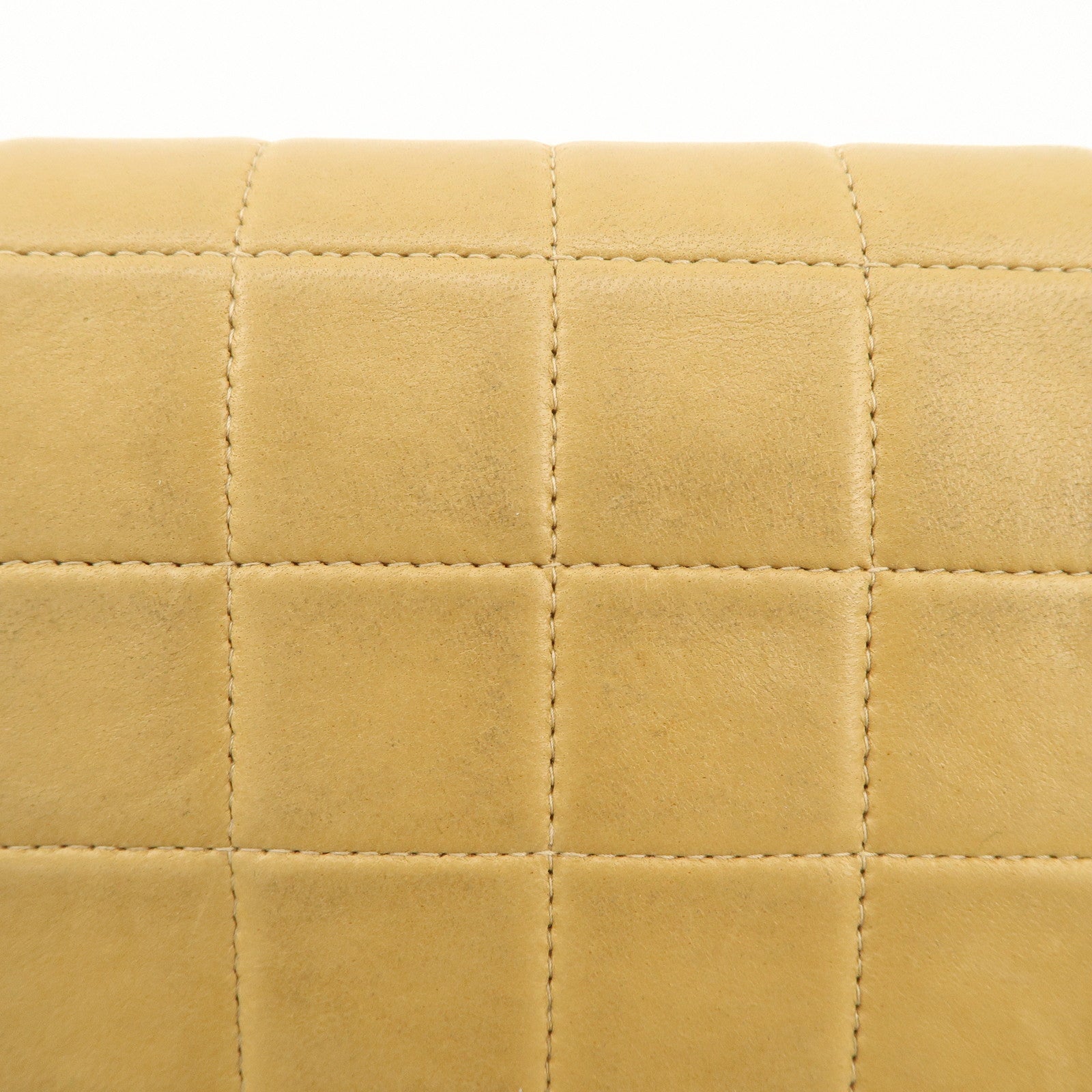 CHANEL Chocolate Bar Lamb Skin Chain Shoulder Bag Beige Gold Used