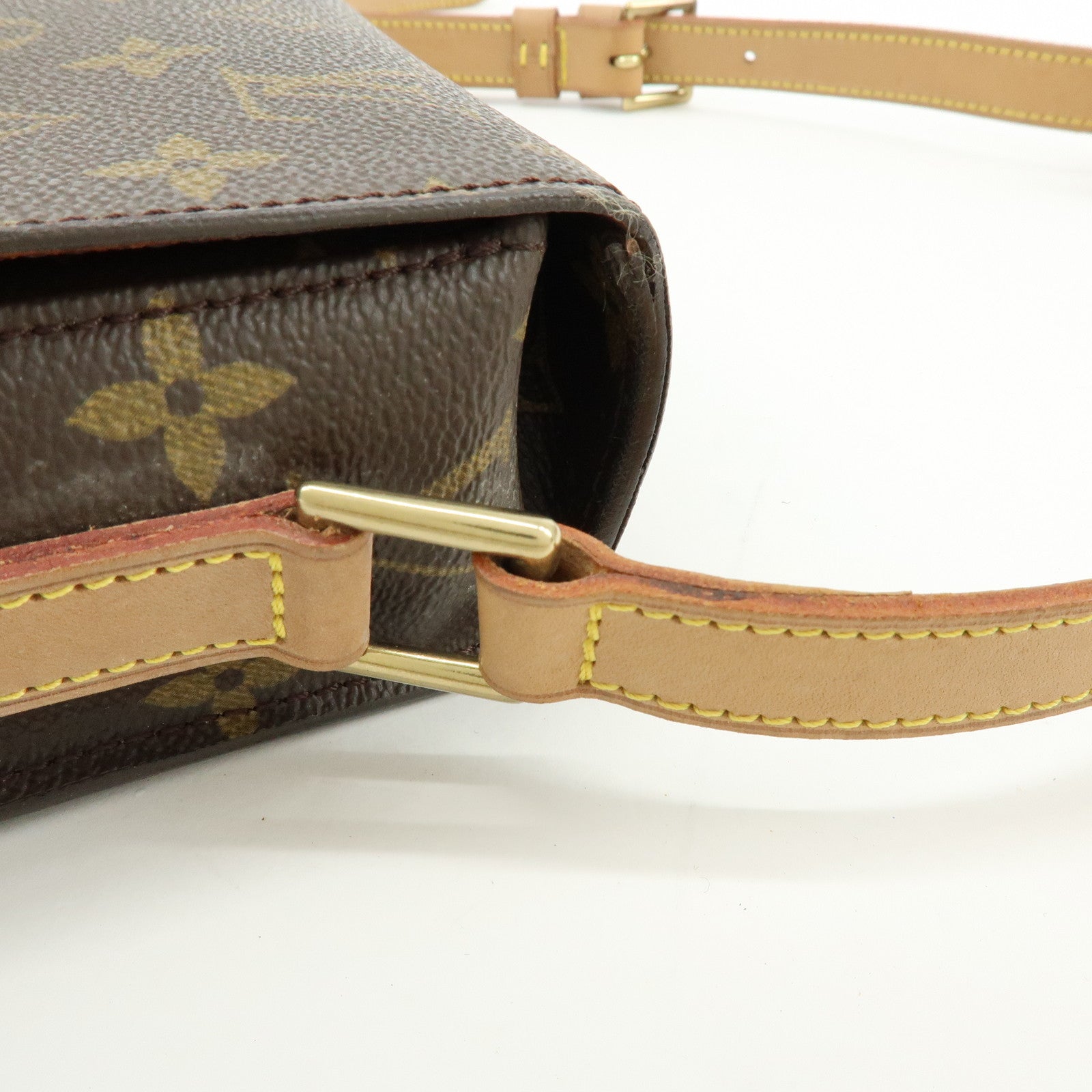 Louis Vuitton Monogram Saint Cloud GM Shoulder Bag Brown M51242